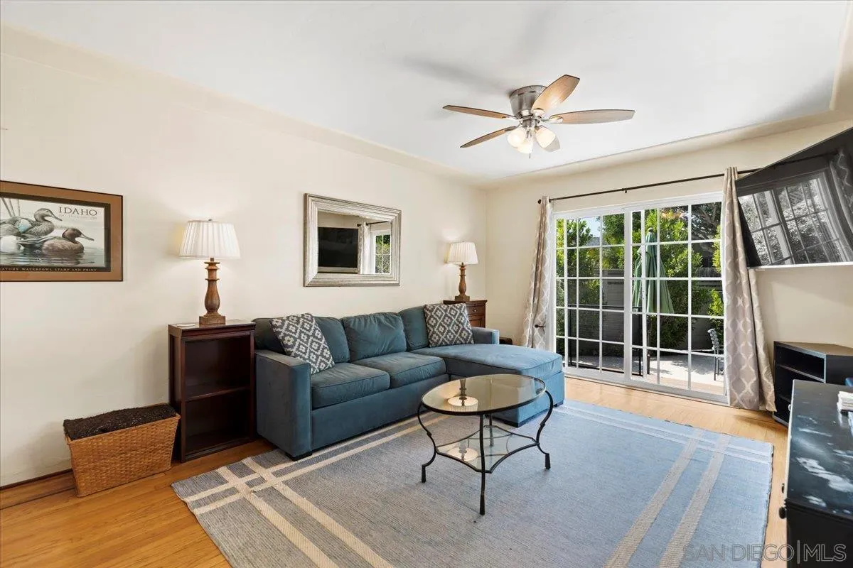 https://cdn.realtyfeed.com/cdn/127/250036635/eb76bfb8f934702e7de6684ed4975859.webp