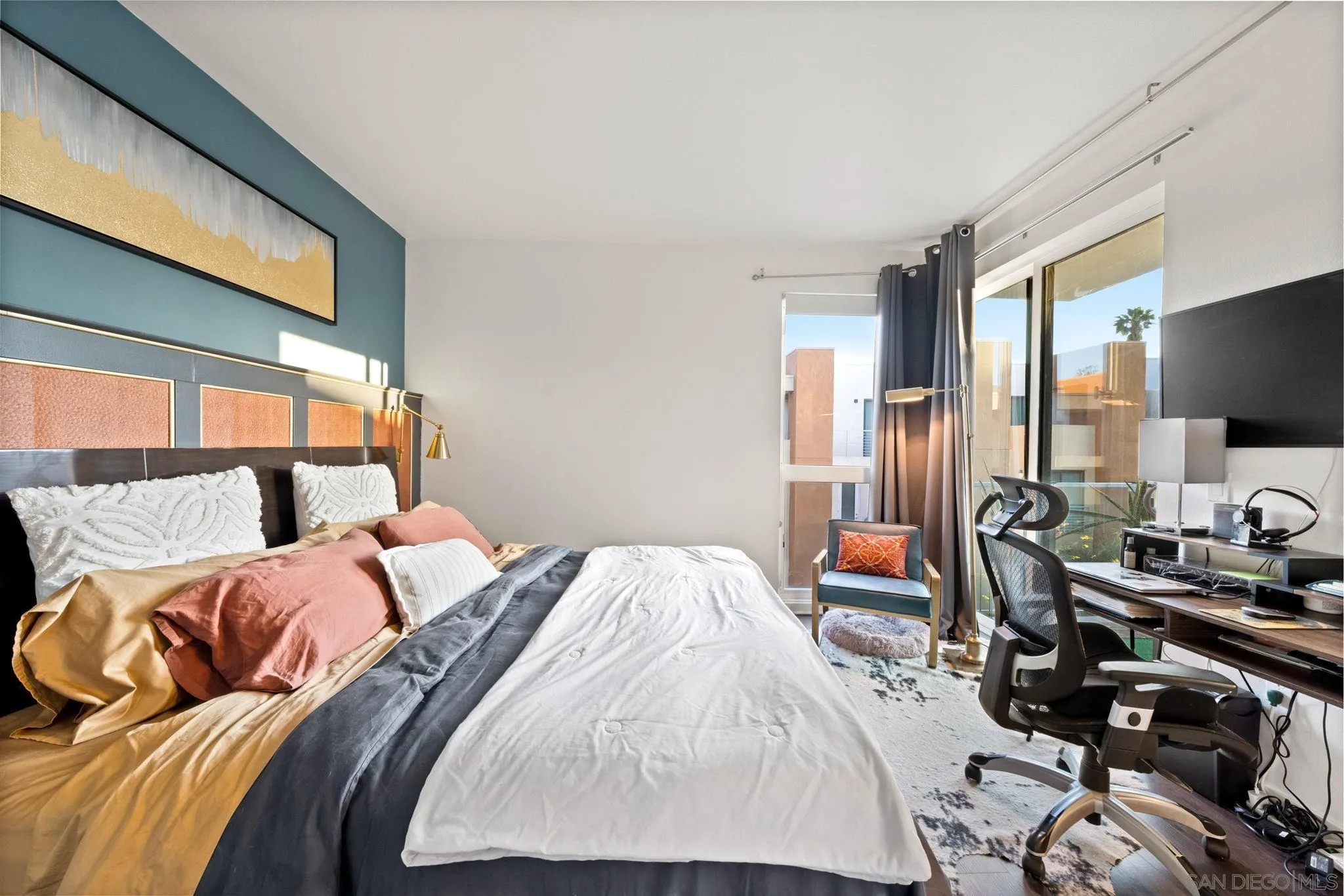 https://cdn.realtyfeed.com/cdn/127/250036638/32fb357bc593e0859c1624525d83f5ea.webp