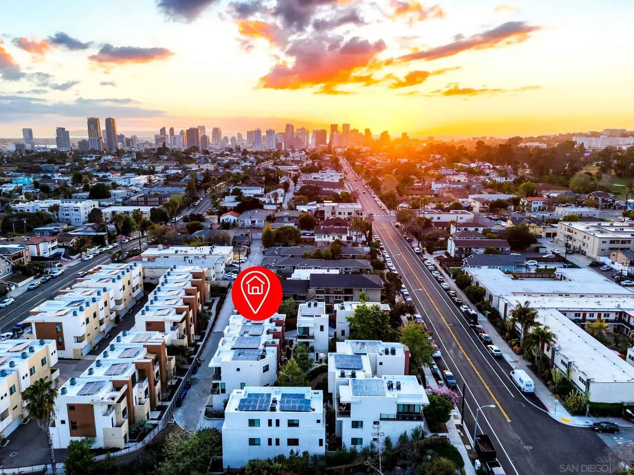 https://cdn.realtyfeed.com/cdn/127/250036638/4543680738c61f792fa735307955e2a0.webp
