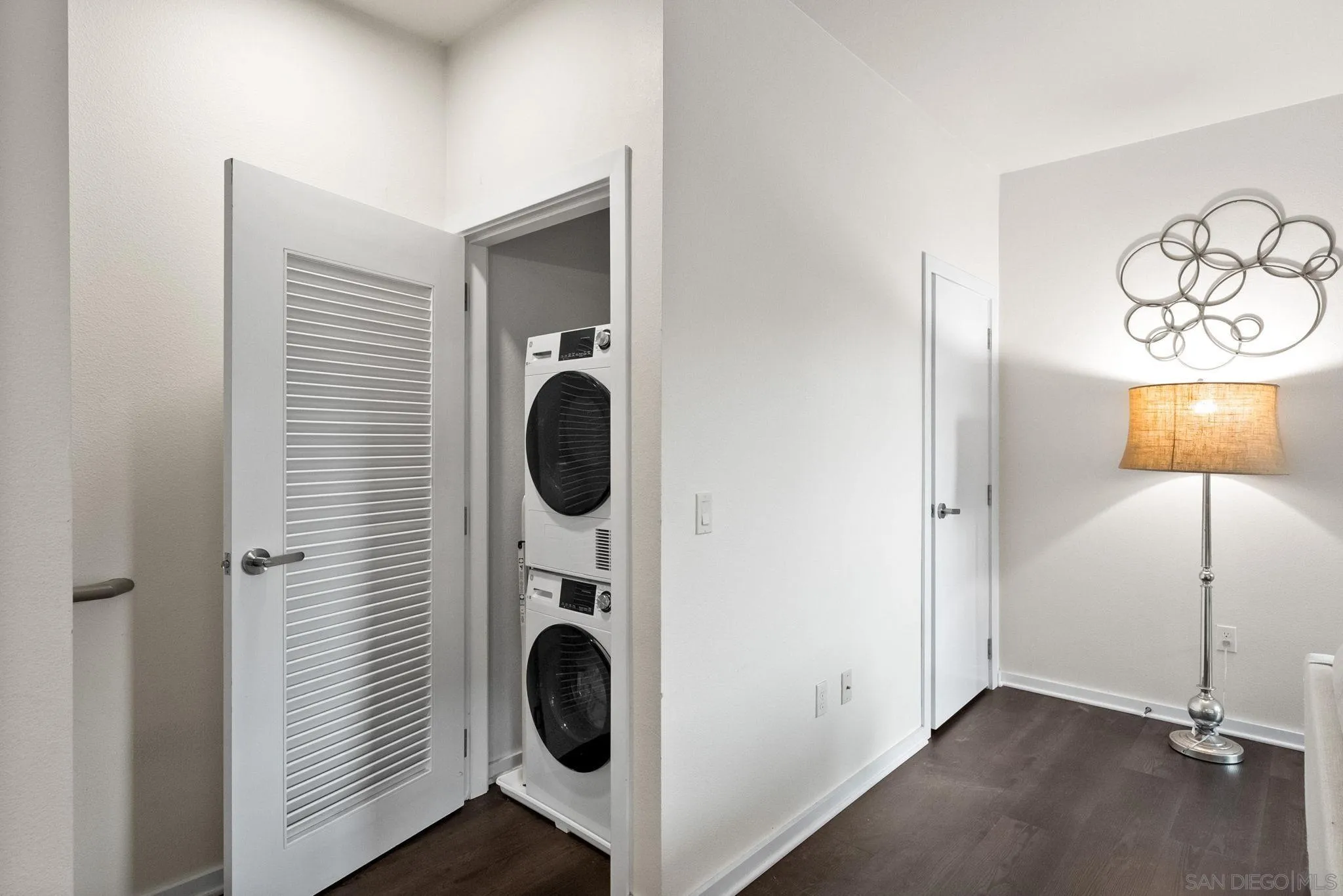 https://cdn.realtyfeed.com/cdn/127/250036638/9948b823be7bd2740b4d7bfc82cd7512.webp