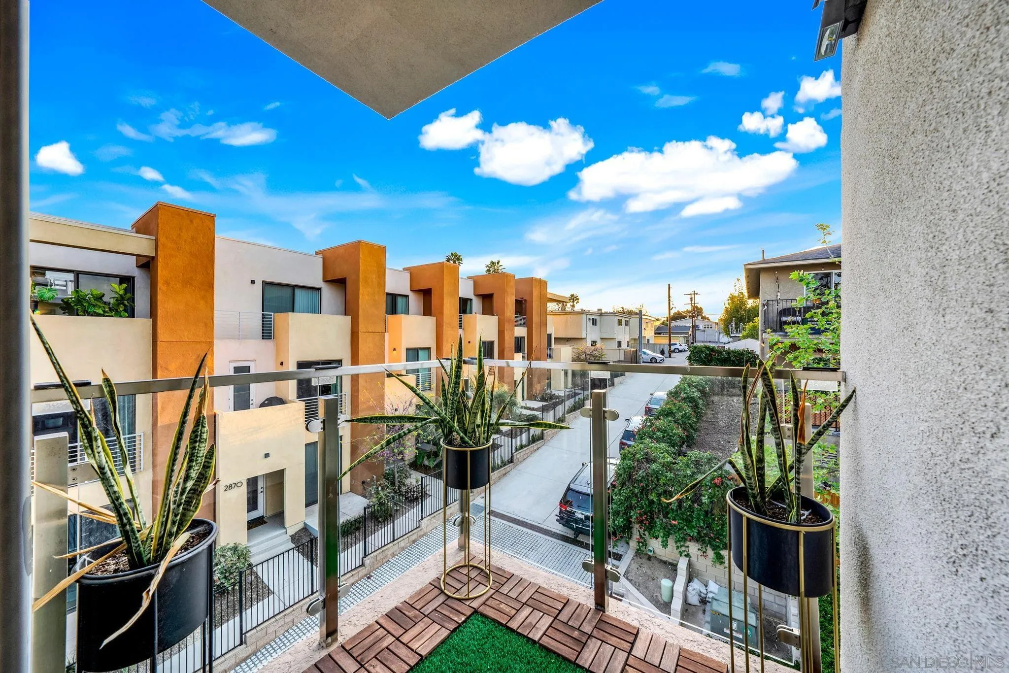 https://cdn.realtyfeed.com/cdn/127/250036638/d3157dd616ccbb798833fad85ab48278.webp