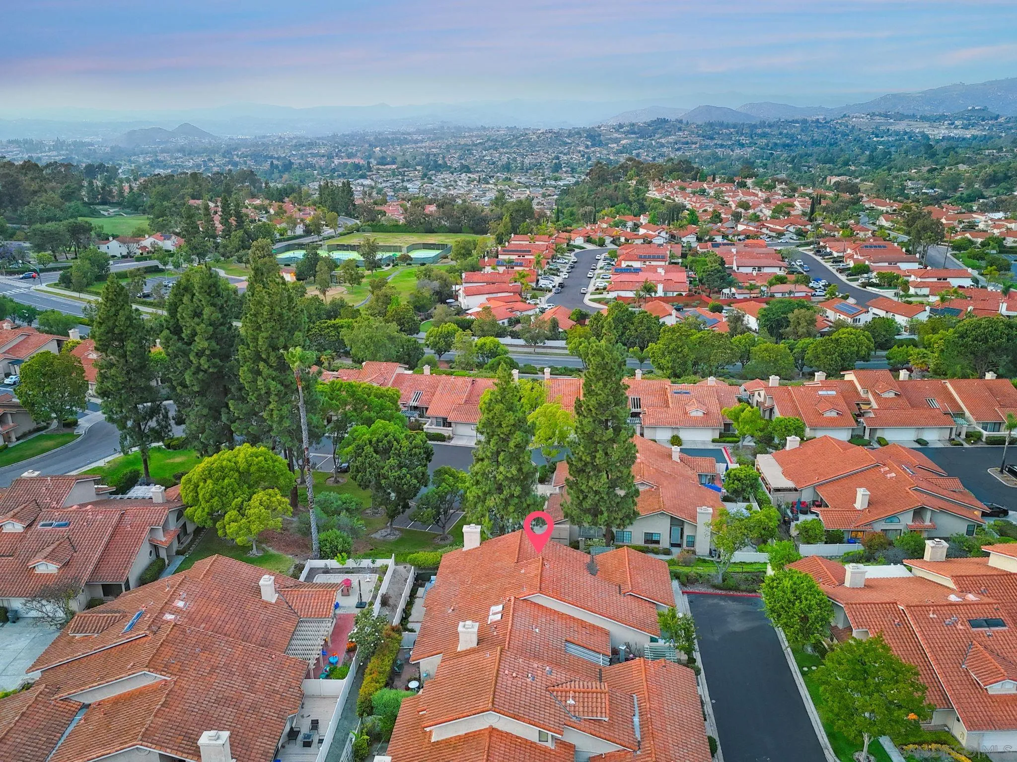 https://cdn.realtyfeed.com/cdn/127/250036640/2a7eb5151abea911a50f92ba4b00abb4.webp