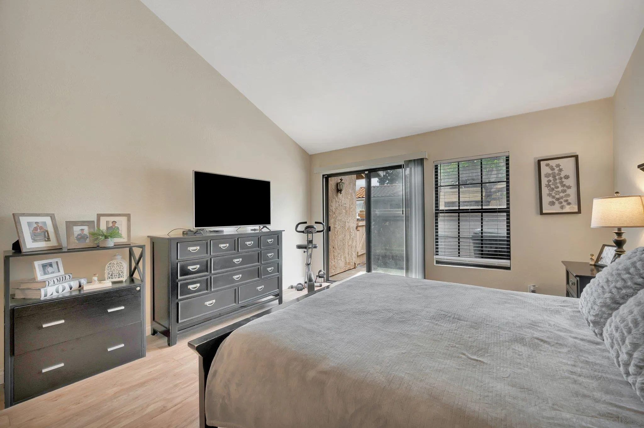 https://cdn.realtyfeed.com/cdn/127/250036640/b572667a6fe412d8c501b2c407ea6ddb.webp