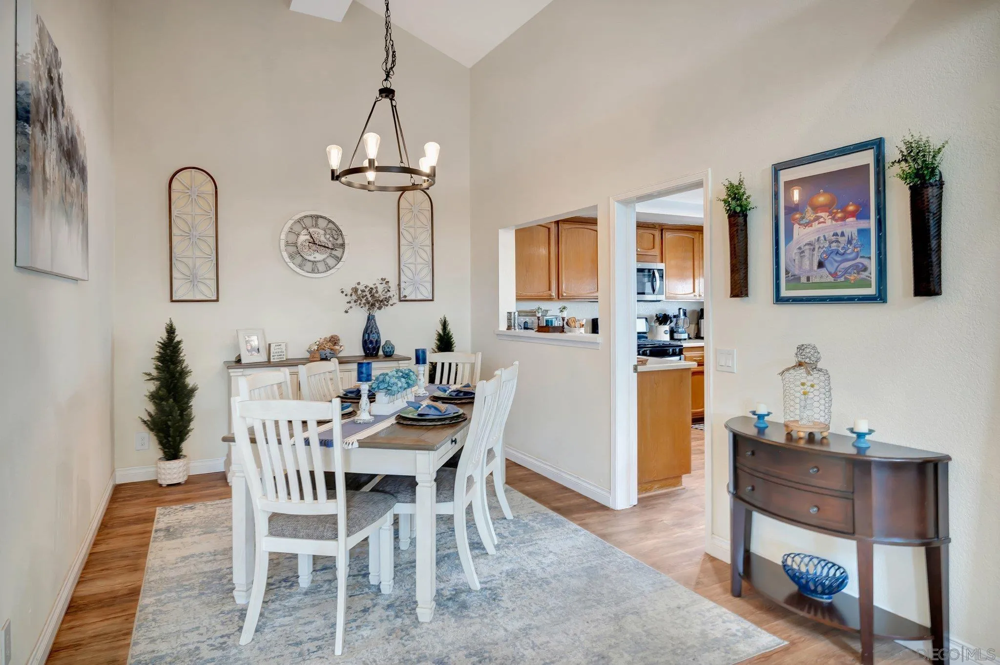 https://cdn.realtyfeed.com/cdn/127/250036640/f31e80dc8a3a8bc15987126ad078d117.webp