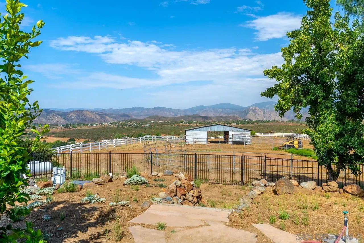 https://cdn.realtyfeed.com/cdn/127/250036644/7b8f0b542a1d0f7ed4c3bdc3a42ef7d8.webp