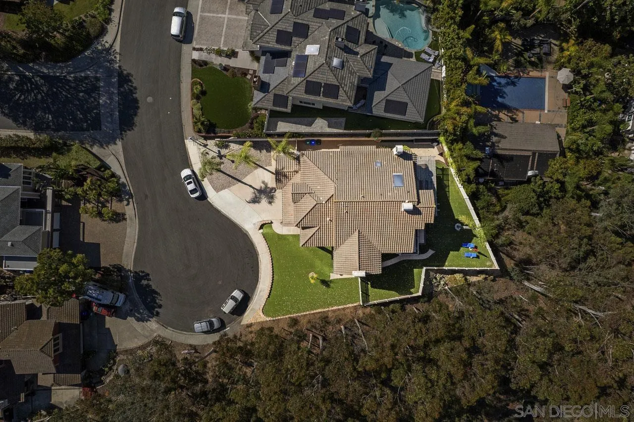 https://cdn.realtyfeed.com/cdn/127/250036645/cf8c4849297d3f8e5534895eb7e75d9f.webp