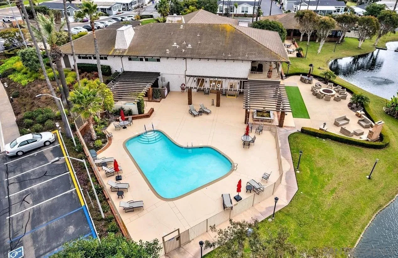 https://cdn.realtyfeed.com/cdn/127/250036646/82abfb0e34a4811b49f0eddd4498d27d.webp