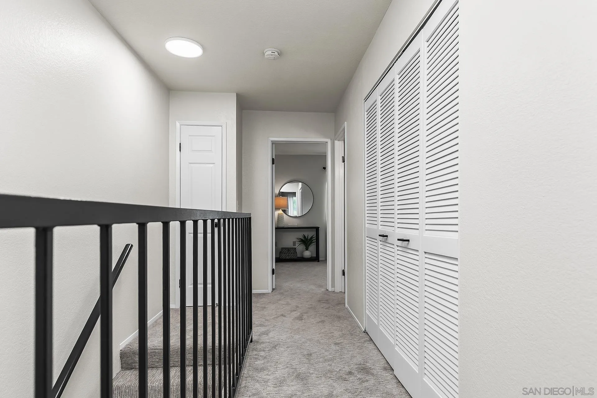 https://cdn.realtyfeed.com/cdn/127/250036650/2ebb688db297f9e0160d6fe48b069ebc.webp