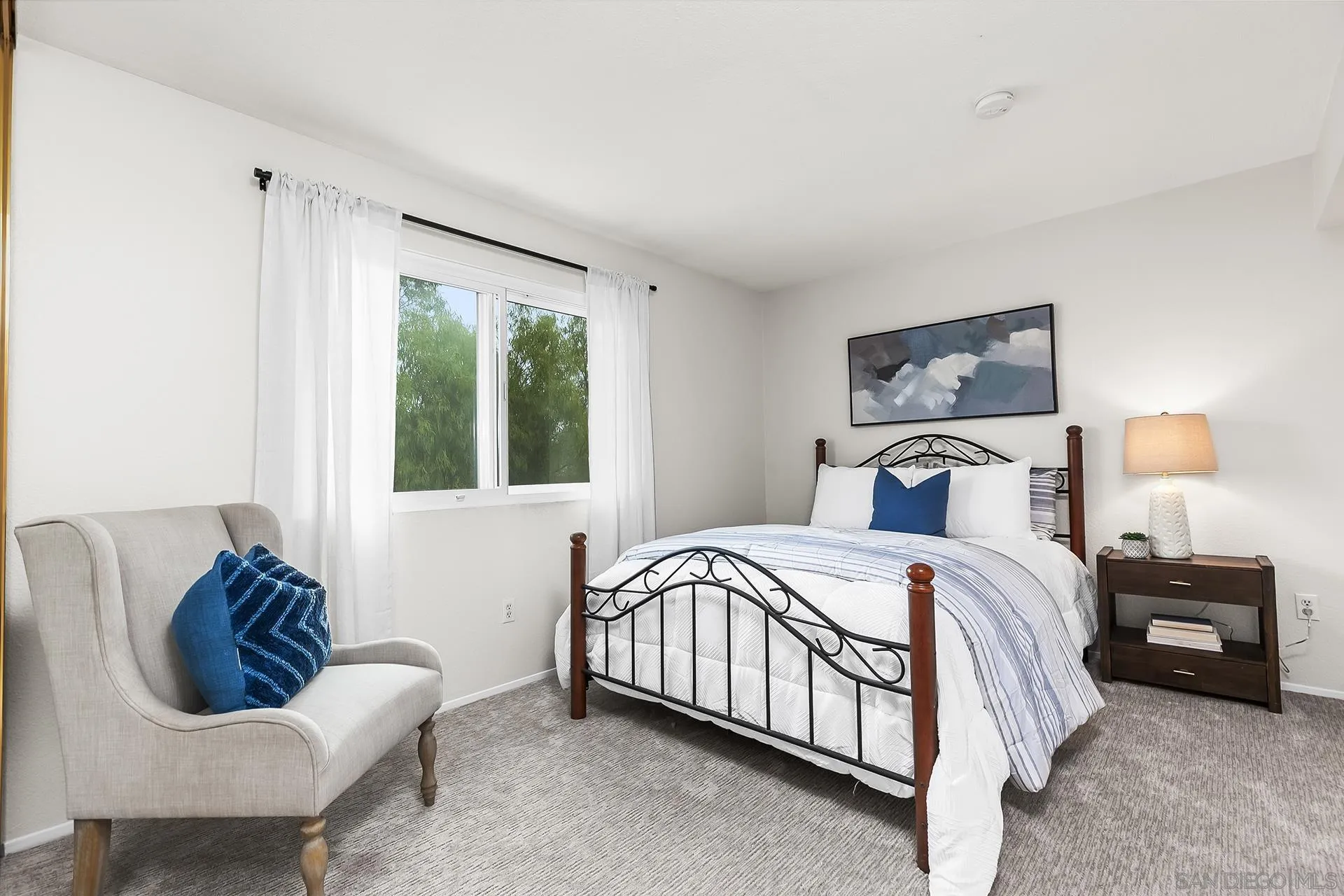 https://cdn.realtyfeed.com/cdn/127/250036650/8ef43bfea4f49c406636ca3b6b217e38.webp