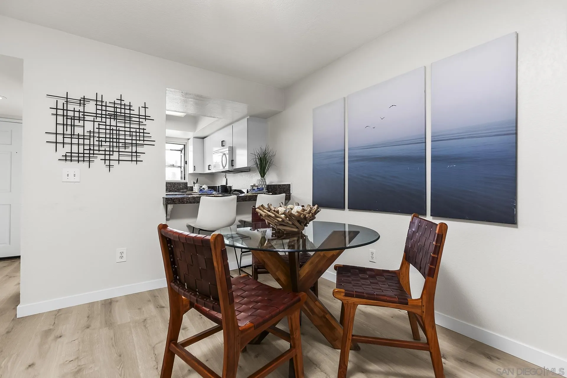 https://cdn.realtyfeed.com/cdn/127/250036650/d89698c079ec37ae6565b43a54012d27.webp