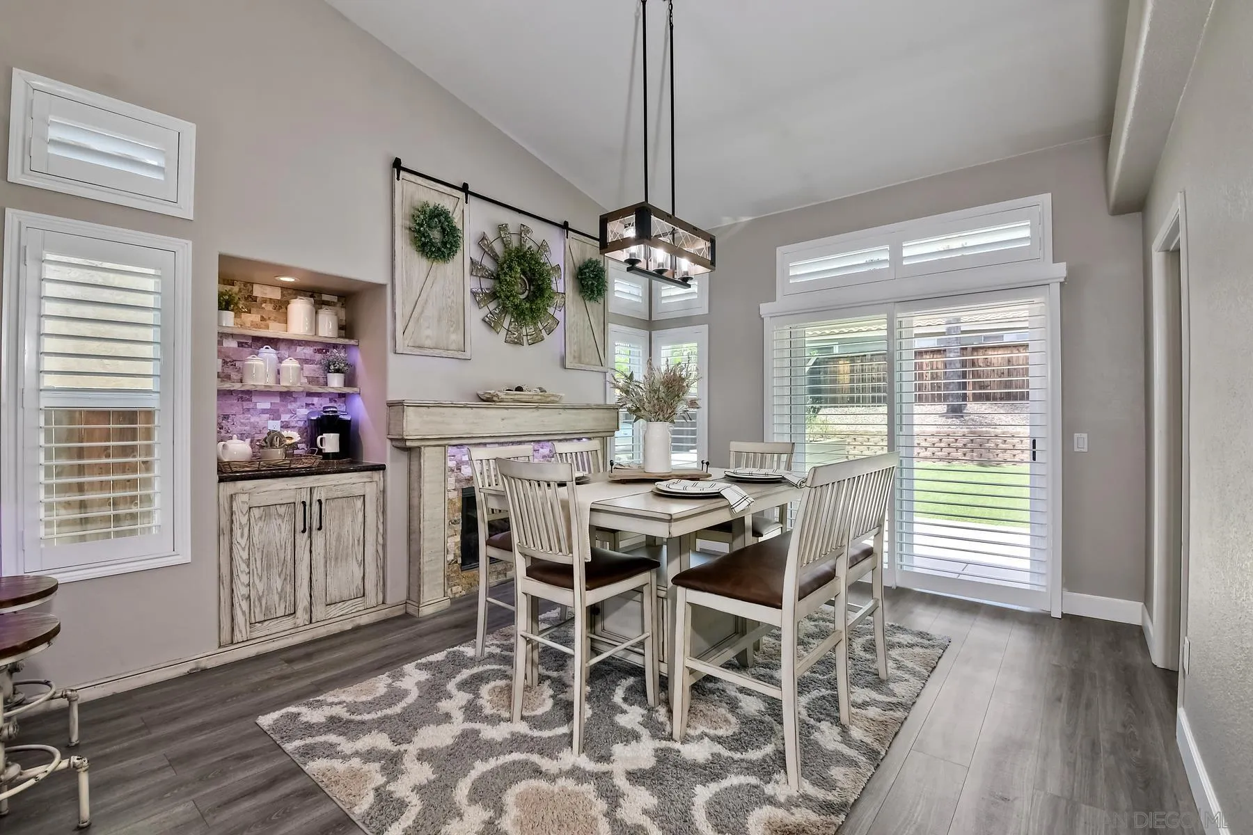 https://cdn.realtyfeed.com/cdn/127/250036652/03befaff93a5f7a49ed30fc35a015e7f.webp