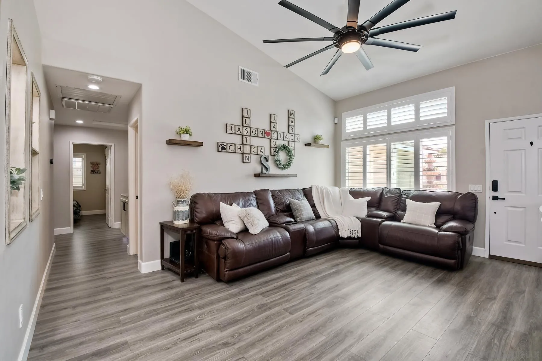 https://cdn.realtyfeed.com/cdn/127/250036652/19168a1ac28e20163ee34510fab648d7.webp