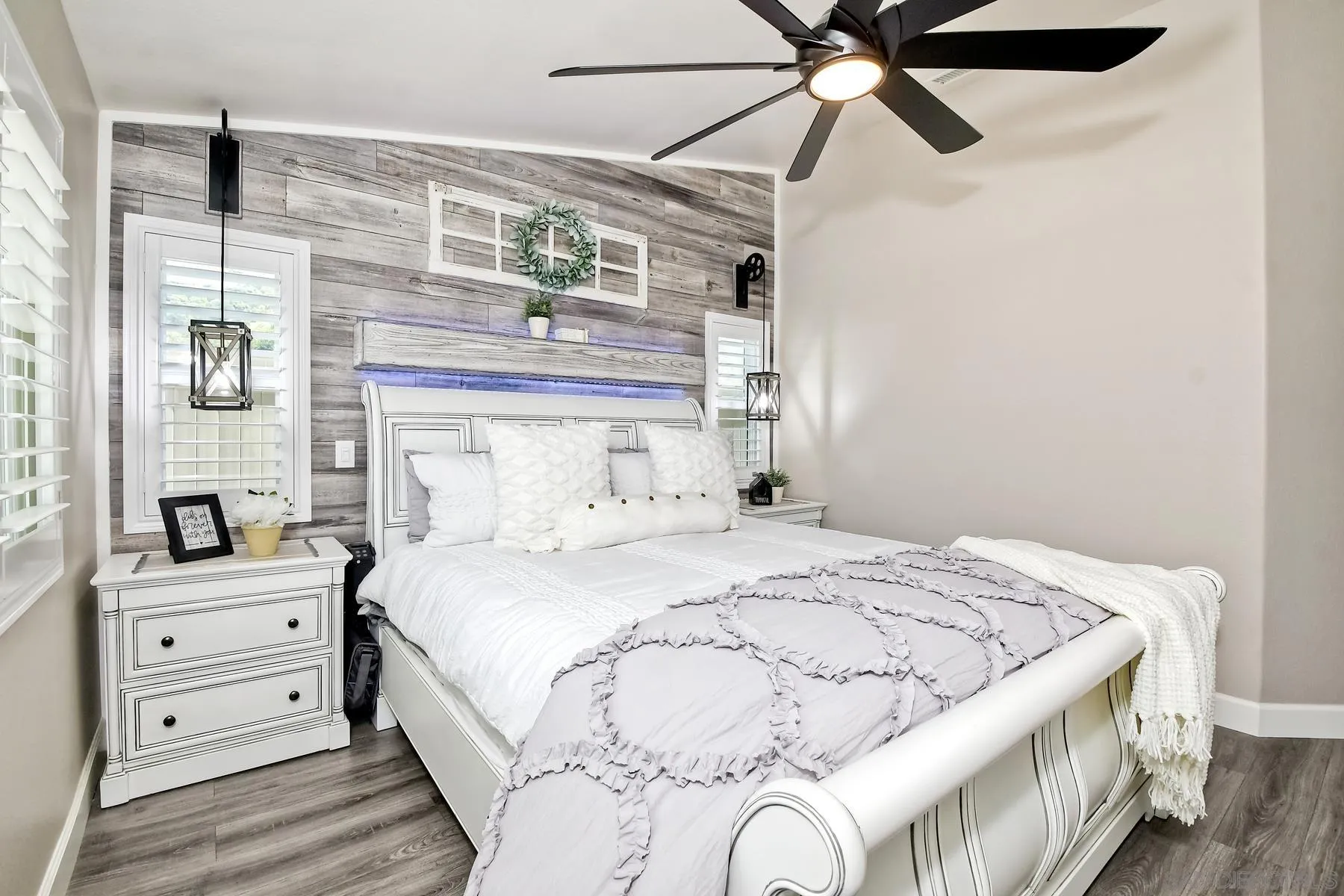 https://cdn.realtyfeed.com/cdn/127/250036652/b5993af727fdebbc037bd69f83918de4.webp