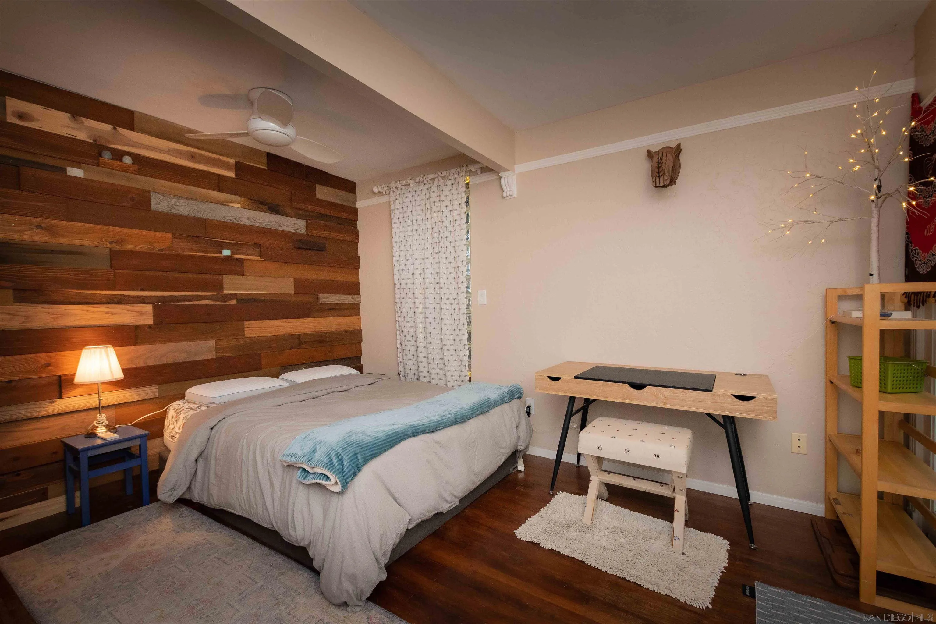 https://cdn.realtyfeed.com/cdn/127/250036655/27f97fc5bf38532718f8e157f7ac3018.webp