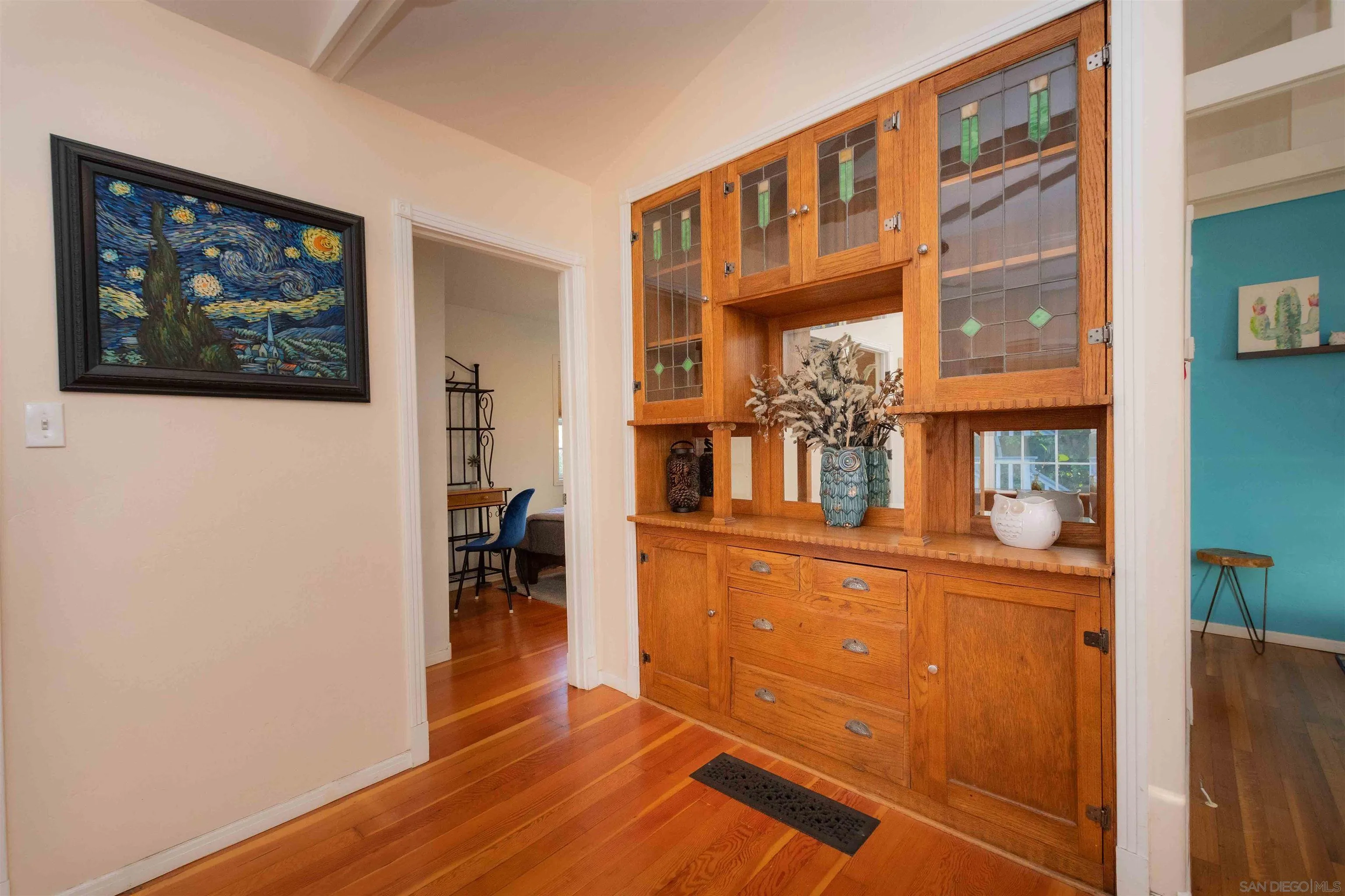 https://cdn.realtyfeed.com/cdn/127/250036655/41d7f032adf2e7241062336d50d7716e.webp