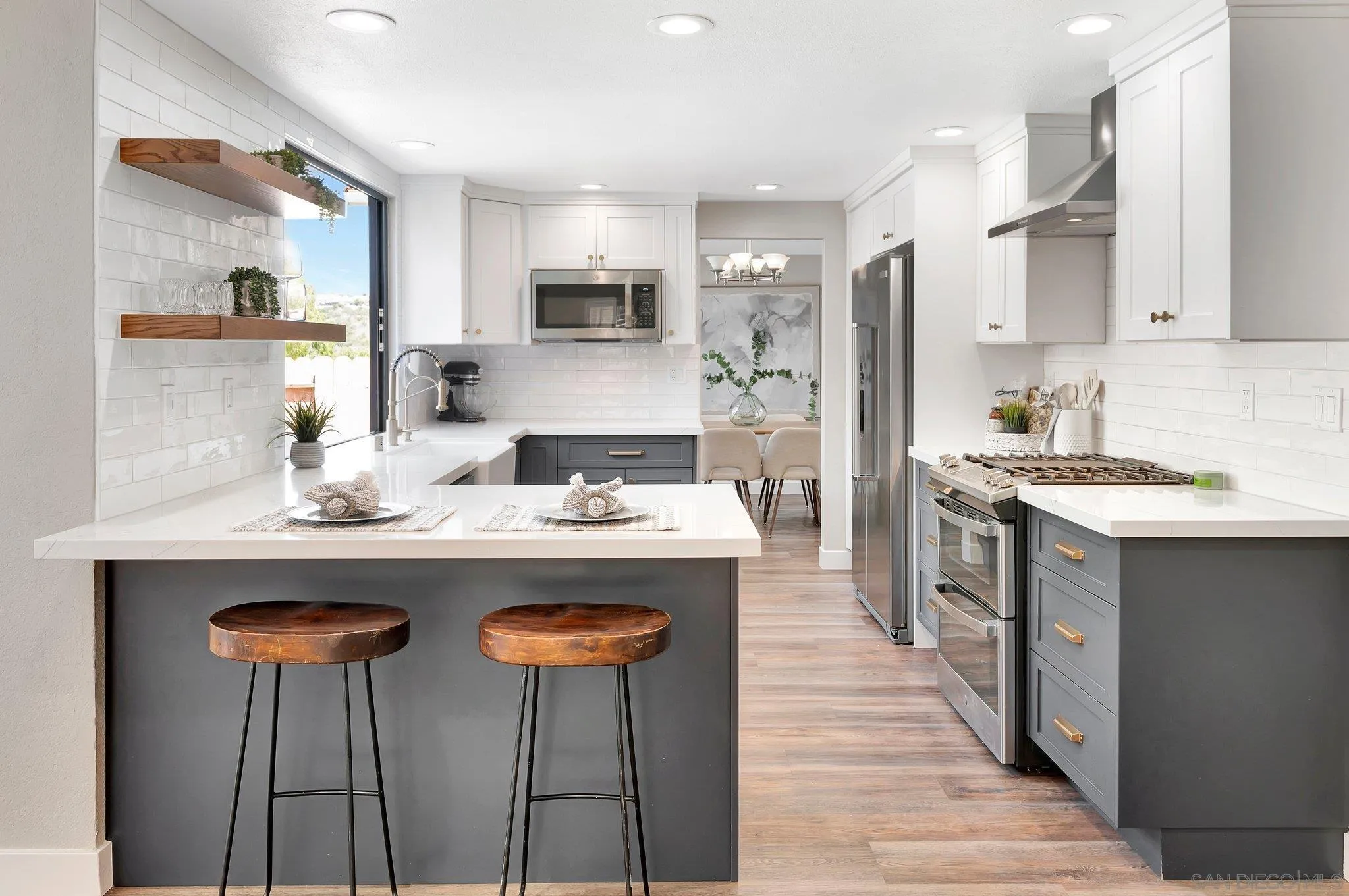 https://cdn.realtyfeed.com/cdn/127/250036661/0767aa9a4f9970b41d58e773a9469a25.webp