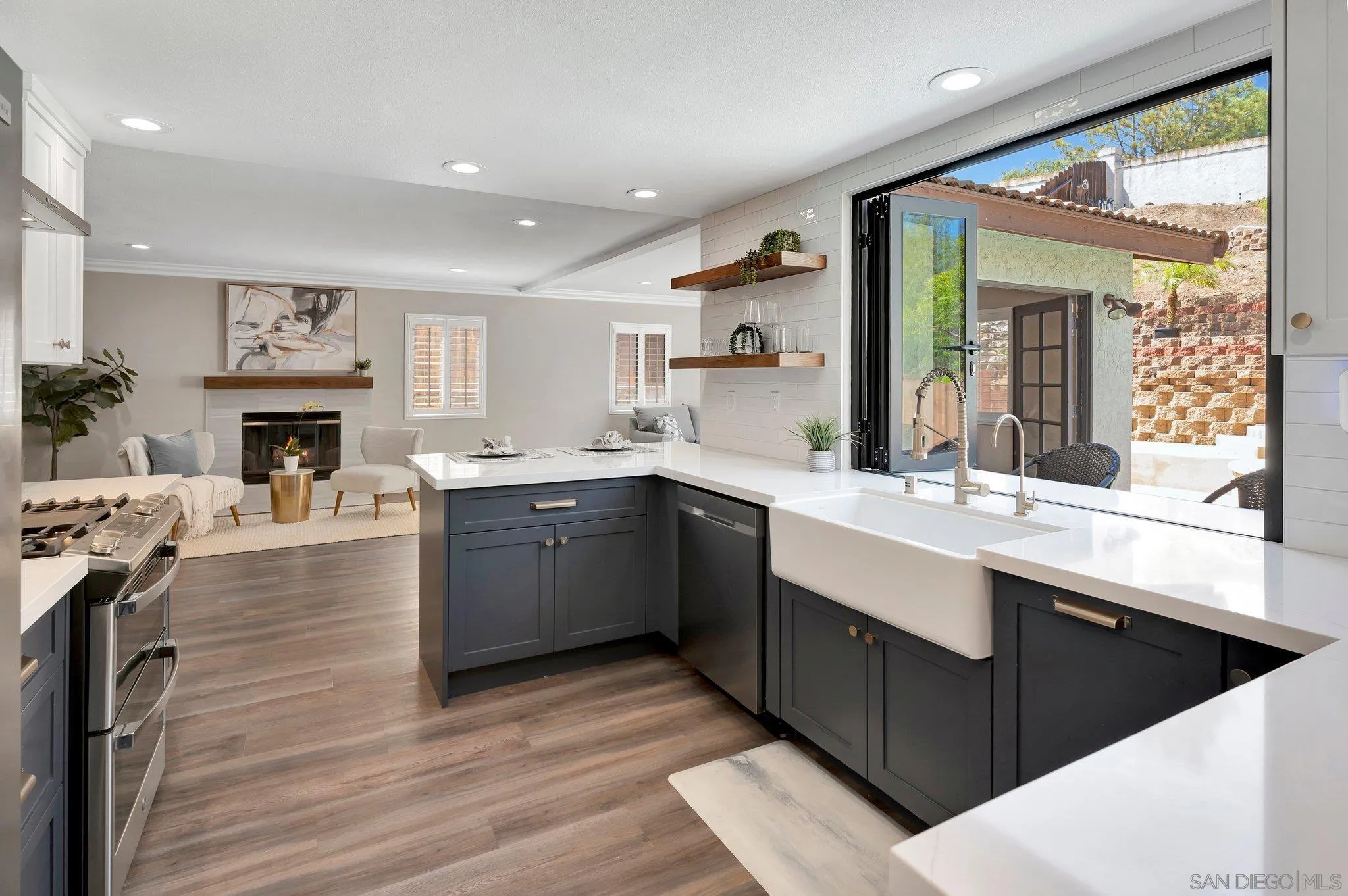https://cdn.realtyfeed.com/cdn/127/250036661/1c95db77eb518d07941f5505d4c5a36f.webp