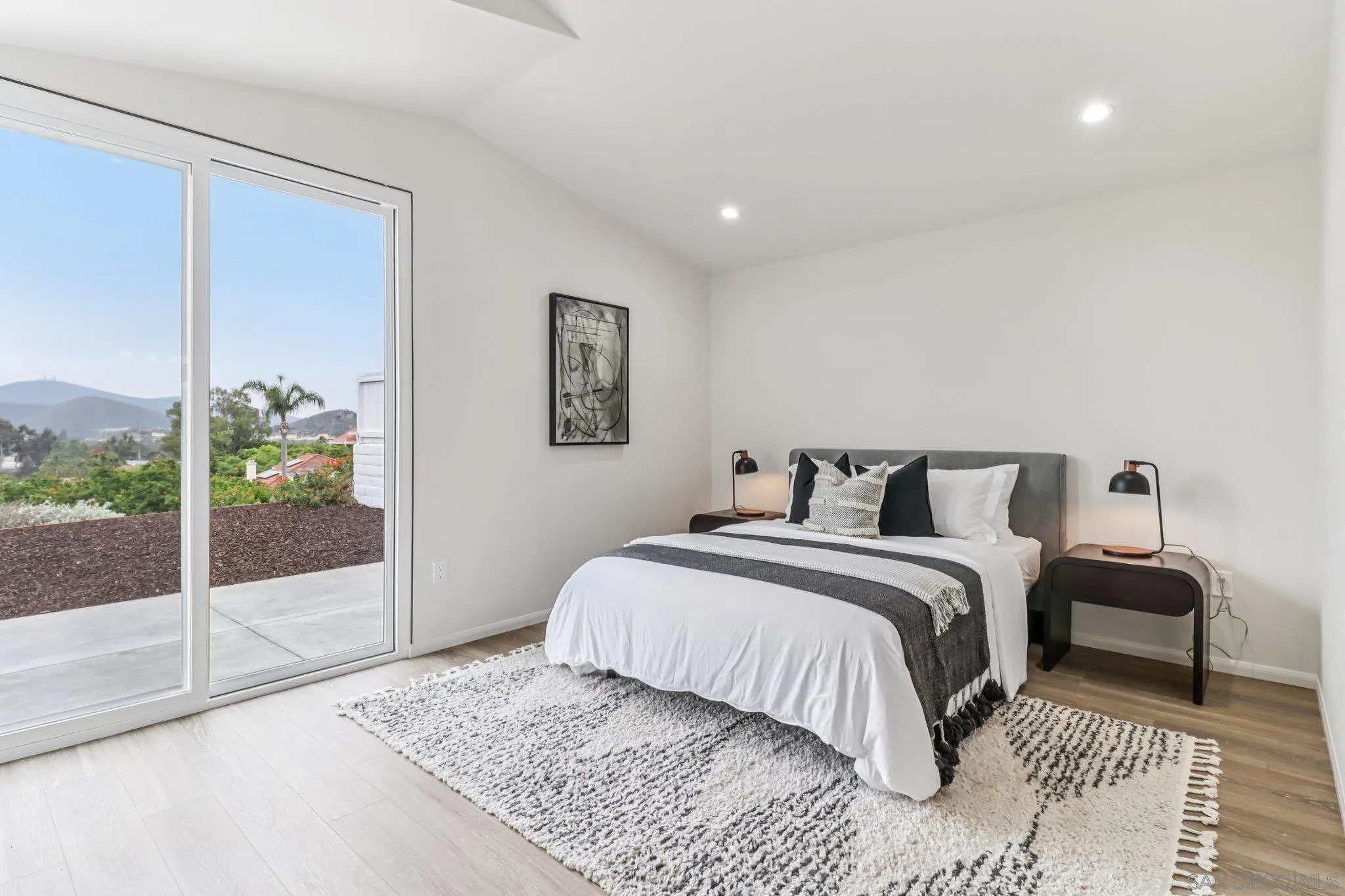 https://cdn.realtyfeed.com/cdn/127/250036662/ac06052c4ac919ec1246181412a794db.webp