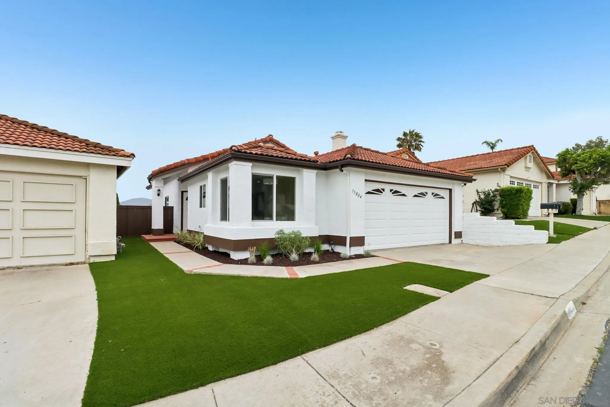 https://cdn.realtyfeed.com/cdn/127/250036662/c6638cee53af65cff600baadd56fdbfe.webp