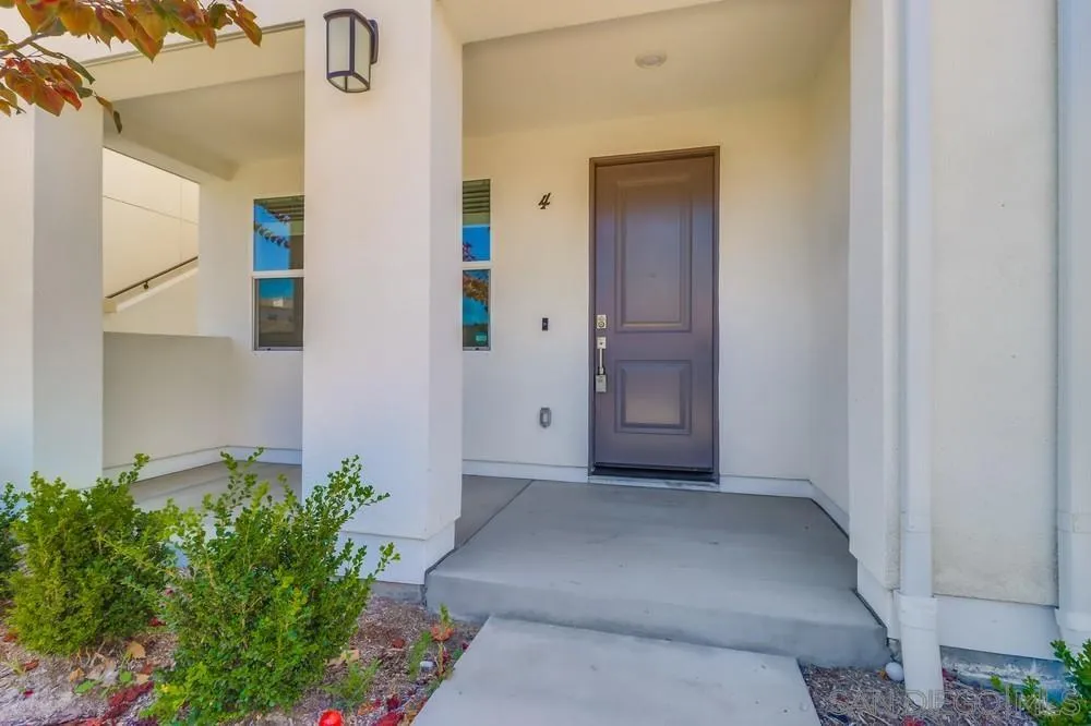 https://cdn.realtyfeed.com/cdn/127/250036665/2f162656df7b4930301427f8a246c625.webp