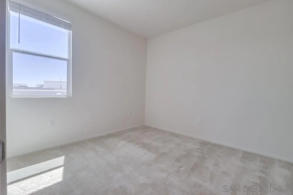https://cdn.realtyfeed.com/cdn/127/250036665/3abd4ae57f8fe83c3cf59979711f81f1.webp
