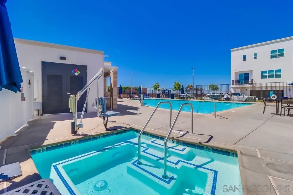 https://cdn.realtyfeed.com/cdn/127/250036665/5c849a3407f3ae0e9fc2313fcf226d2a.webp
