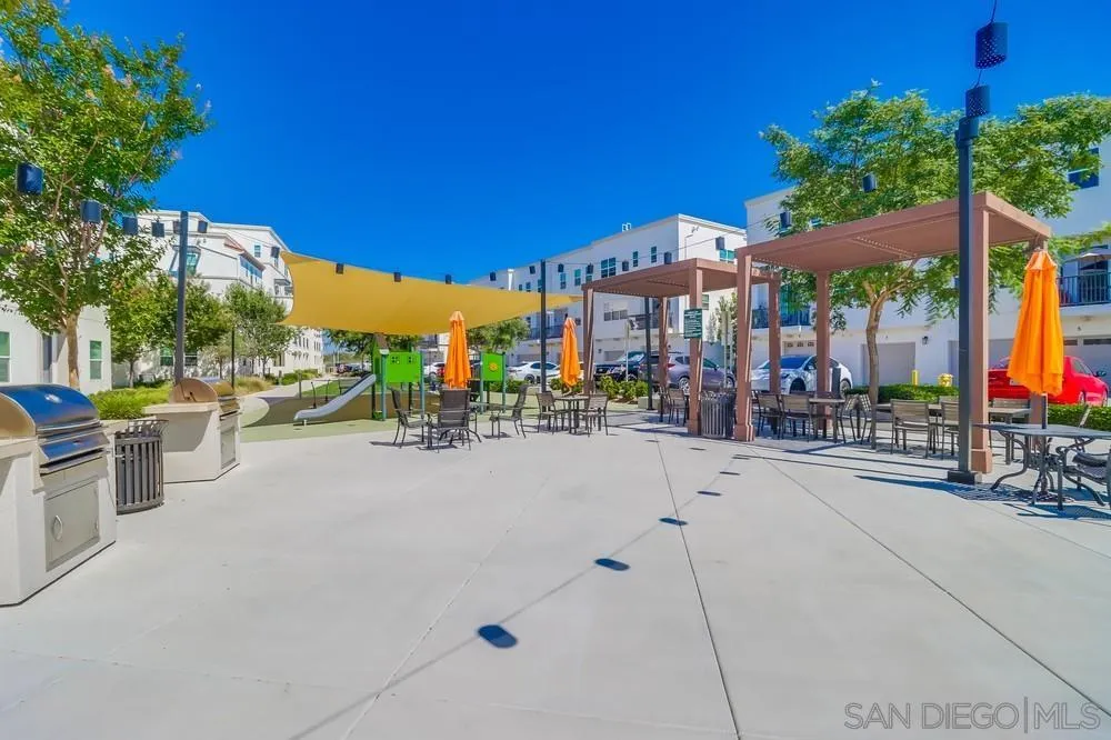 https://cdn.realtyfeed.com/cdn/127/250036665/76794da6e176ac0b9b51cd4d6ad9ac17.webp