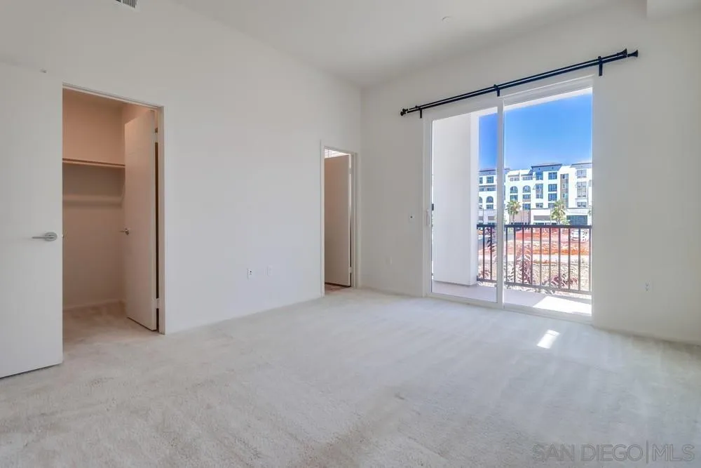 https://cdn.realtyfeed.com/cdn/127/250036665/e4b39bc1843cd541491e6175bd5dbb82.webp