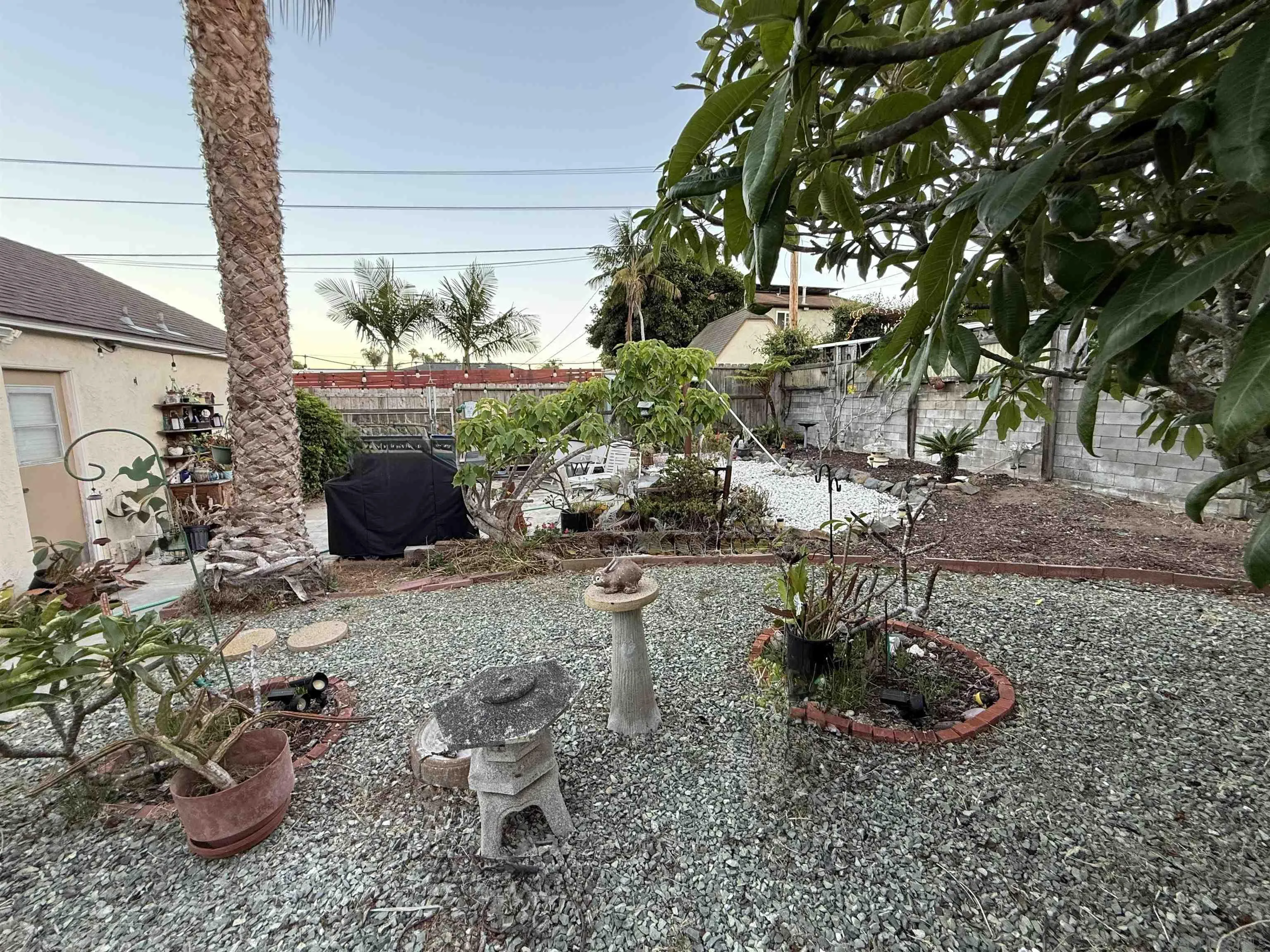 https://cdn.realtyfeed.com/cdn/127/250036668/0d3a037f92e54817ef2488a20980c245.webp