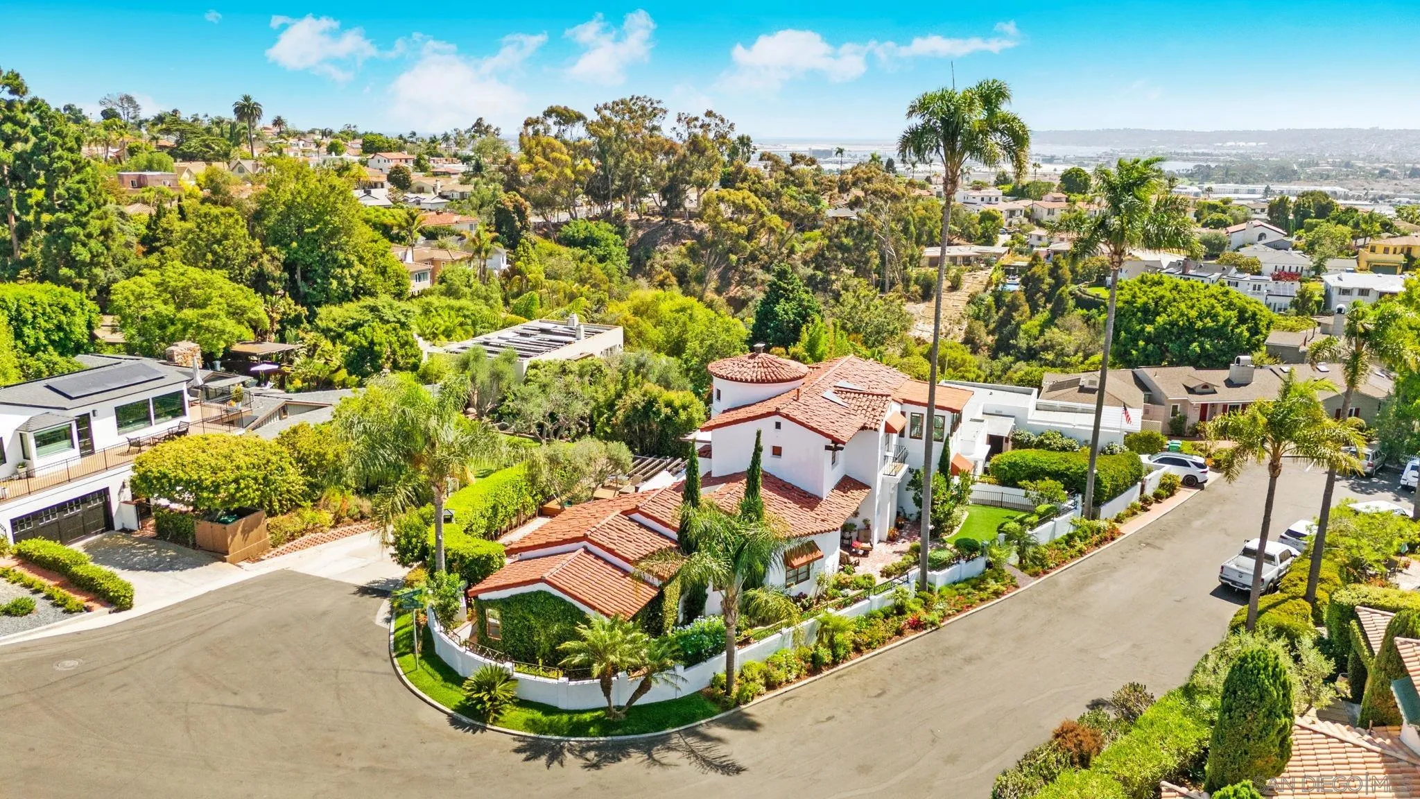 https://cdn.realtyfeed.com/cdn/127/250036673/dc1894d63277c5d0dac23023559f29ea.webp