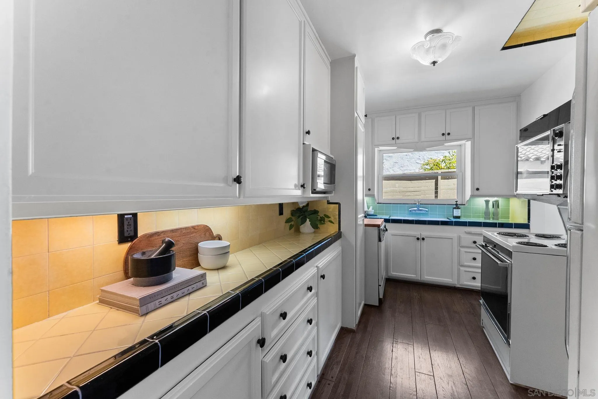 https://cdn.realtyfeed.com/cdn/127/250036678/c9939ff0b12c909bac04a2aaa482314c.webp