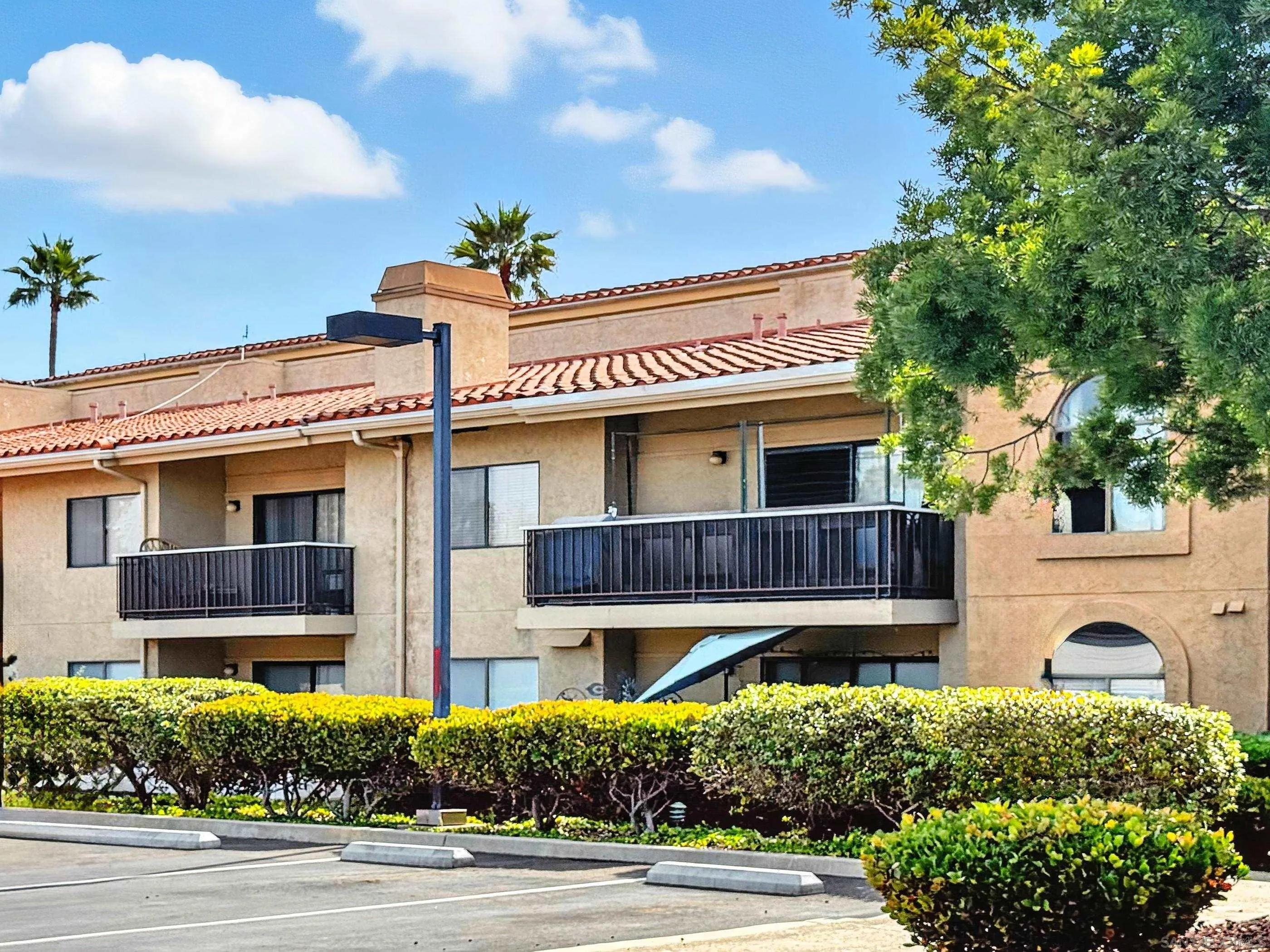 https://cdn.realtyfeed.com/cdn/127/250036679/8d2e6bc3cf64b9064724d76673076109.webp