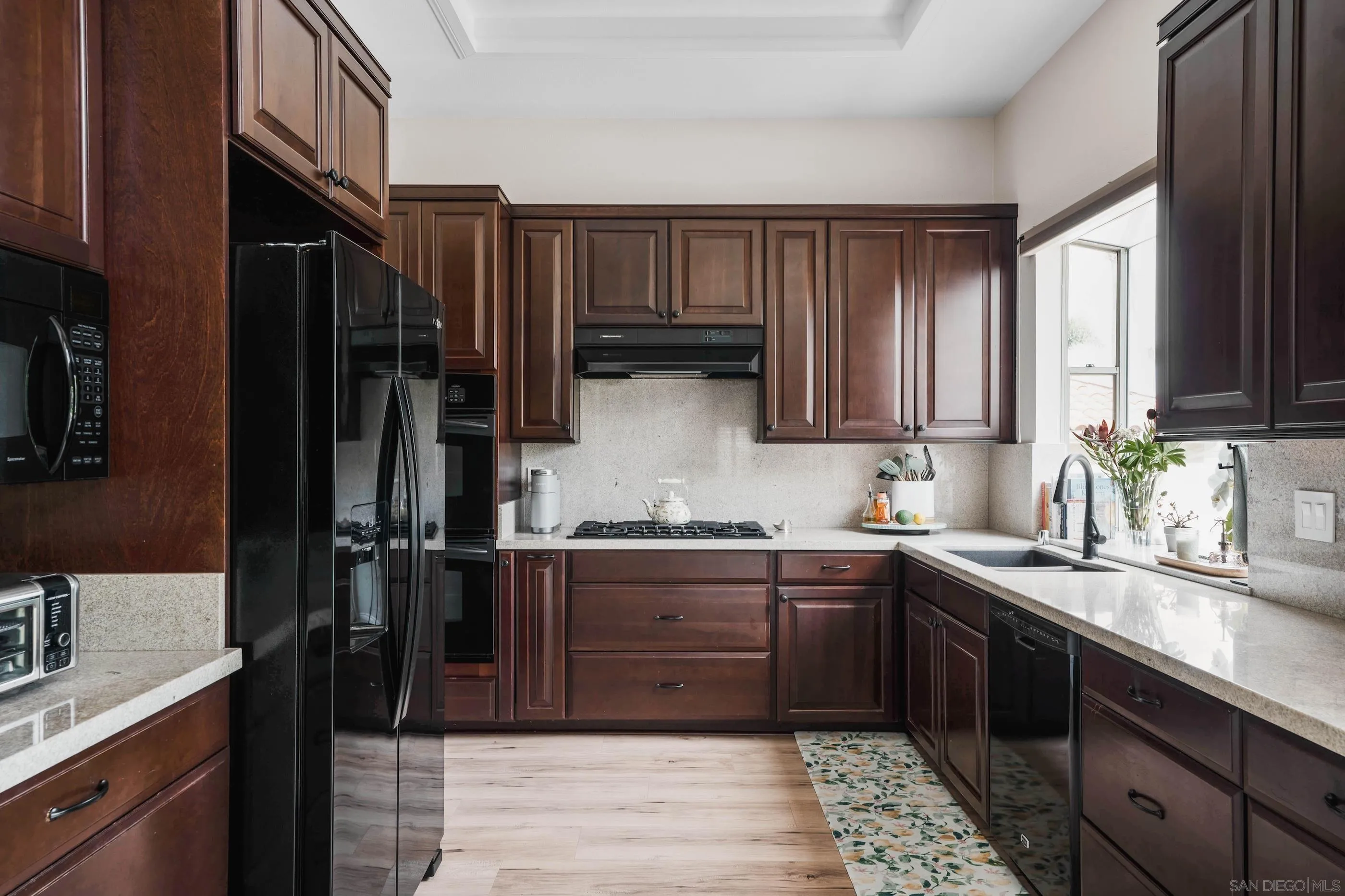 https://cdn.realtyfeed.com/cdn/127/250036684/616ab23014fb8cea0716793907b23b0b.webp