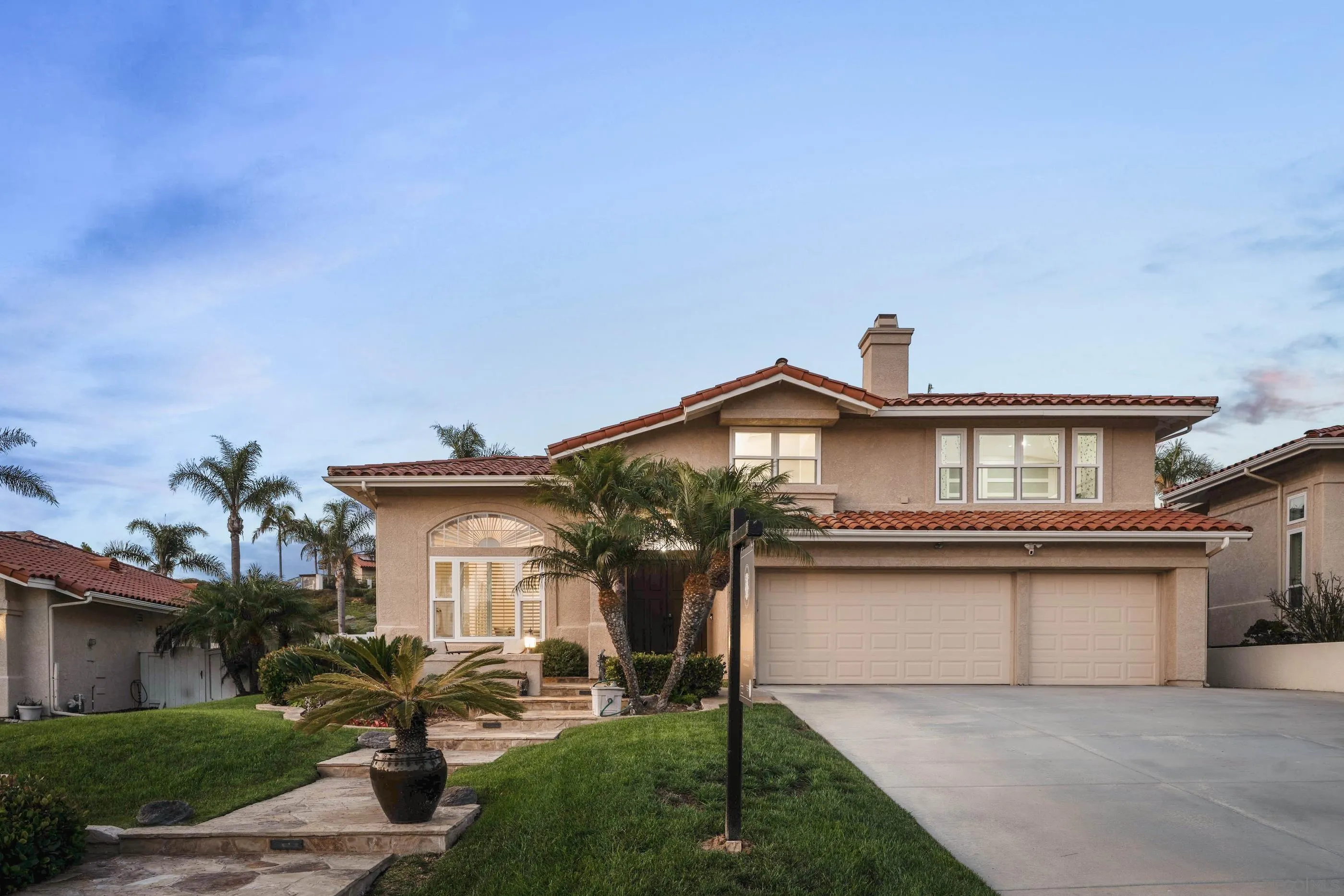 https://cdn.realtyfeed.com/cdn/127/250036684/cf3d5459d1a70bc1391579badb654a99.webp