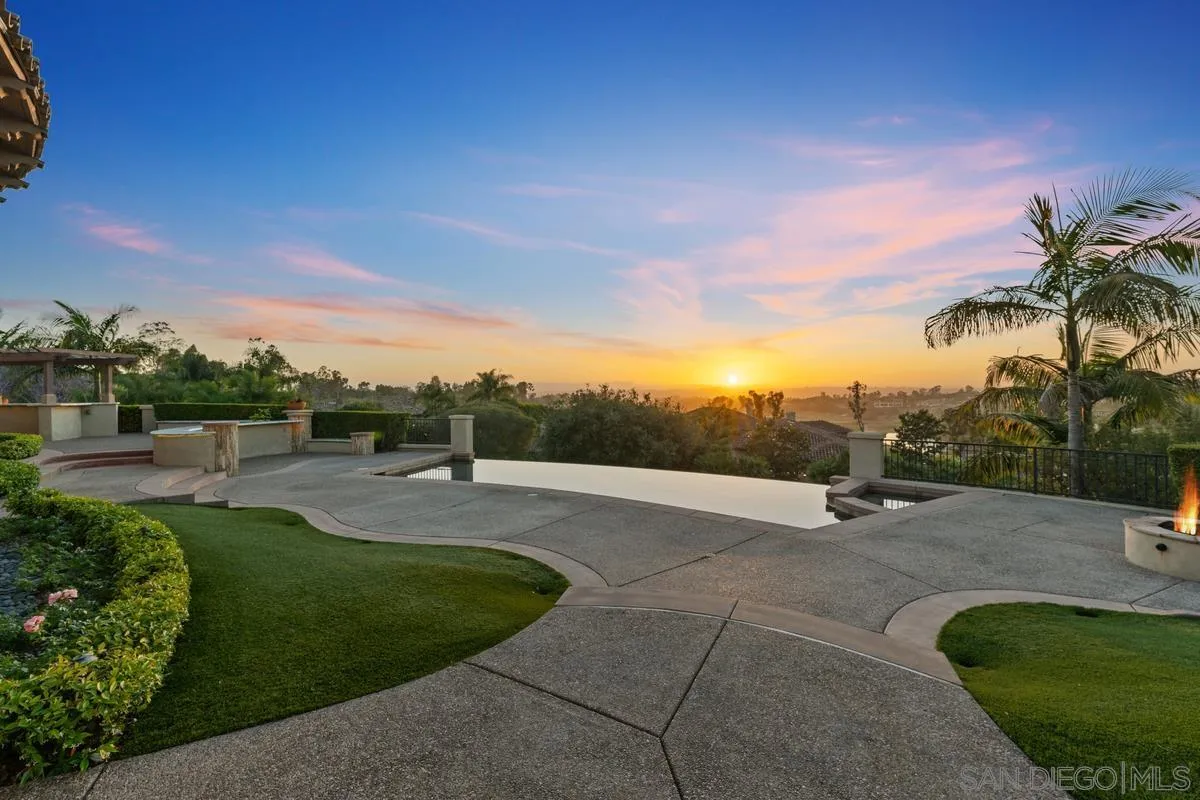 https://cdn.realtyfeed.com/cdn/127/250036686/5e267adf533bb8e2d7475fa29f2111e9.webp