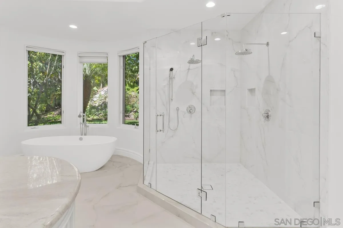 https://cdn.realtyfeed.com/cdn/127/250036686/bf14d88a927e054d142de051ba36755f.webp