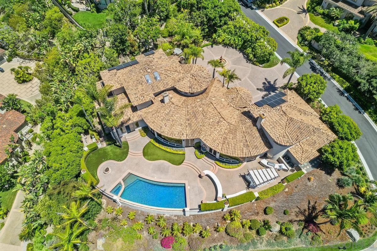 https://cdn.realtyfeed.com/cdn/127/250036686/de86cb4656acb878f4783430dcc838bc.webp