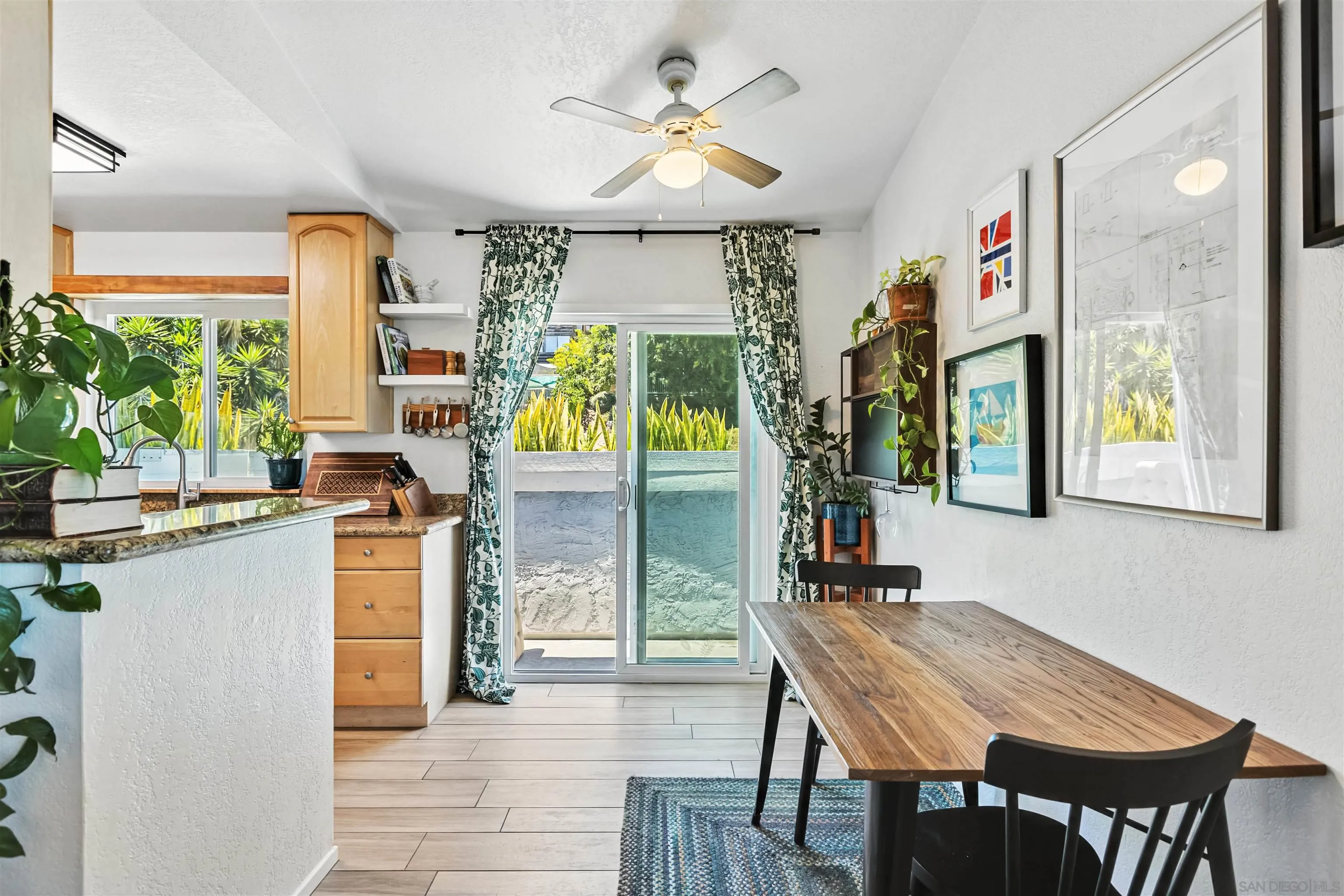 https://cdn.realtyfeed.com/cdn/127/250036687/b70d9f8184fbee25da7fffbb25707569.webp