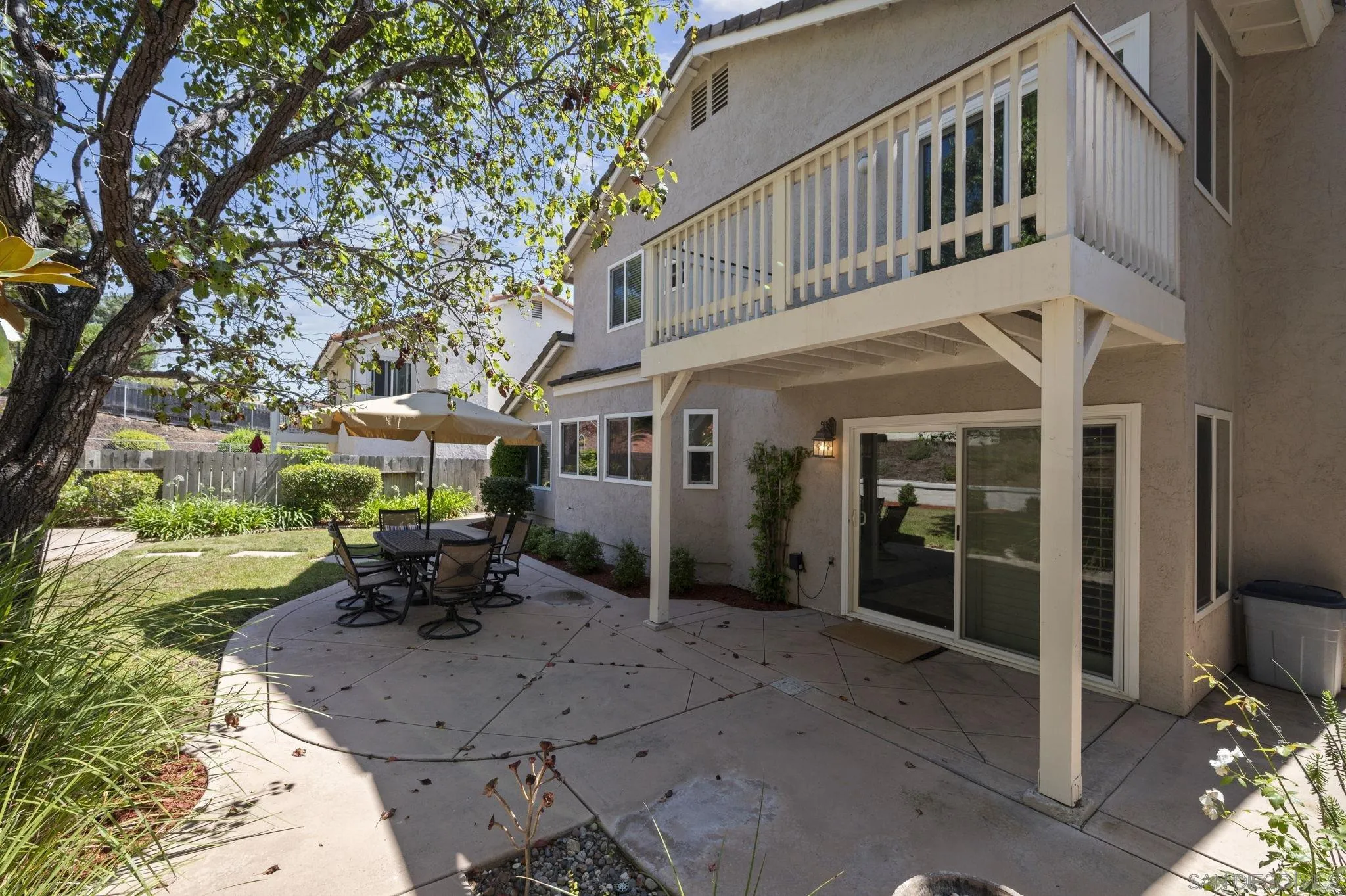 https://cdn.realtyfeed.com/cdn/127/250036688/6b438e1ac54ee538e6d3954128aac600.webp