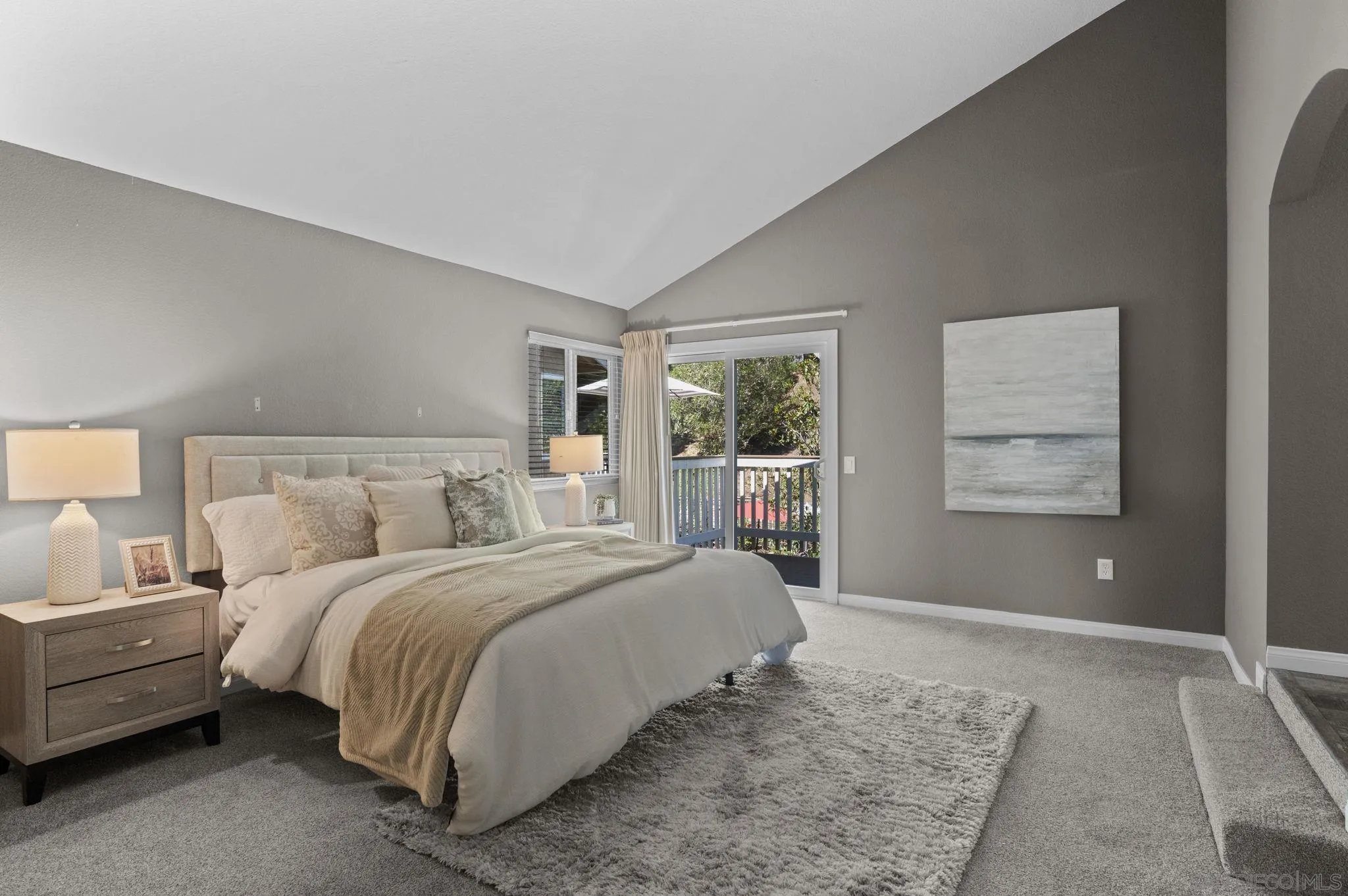 https://cdn.realtyfeed.com/cdn/127/250036688/ad85700cc11801fdd99b37bf75f772f0.webp