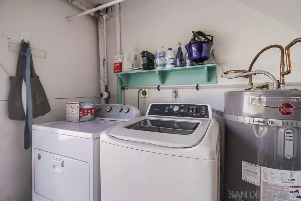 https://cdn.realtyfeed.com/cdn/127/250036690/e4a91c97ba2db85198c6832d23568d42.webp
