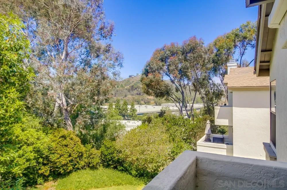 https://cdn.realtyfeed.com/cdn/127/250036690/f81dc8a1b3441203ea8ed432cb12edf0.webp