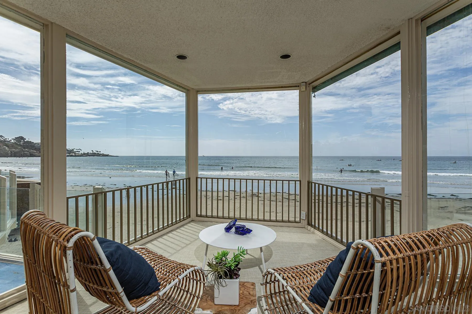 https://cdn.realtyfeed.com/cdn/127/250036694/6d9c901b0fd61cd619d3128d8c1732a2.webp