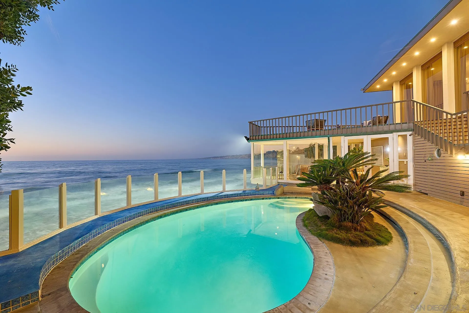 https://cdn.realtyfeed.com/cdn/127/250036694/f537032081cc60b467c0ddc8ce2caed8.webp