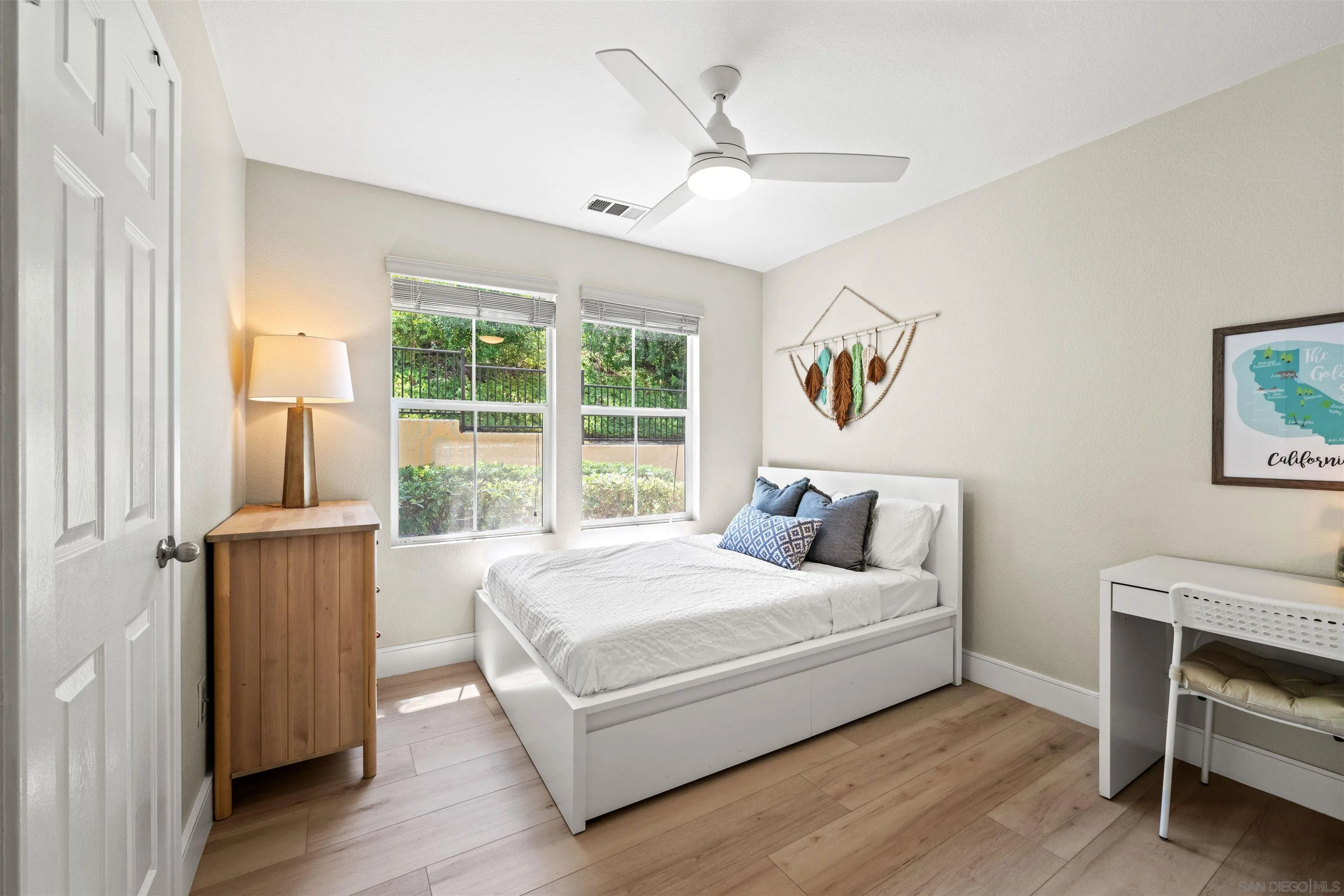https://cdn.realtyfeed.com/cdn/127/250036699/6a62b4a5978a0e97eab5f277bbe2a3d9.webp