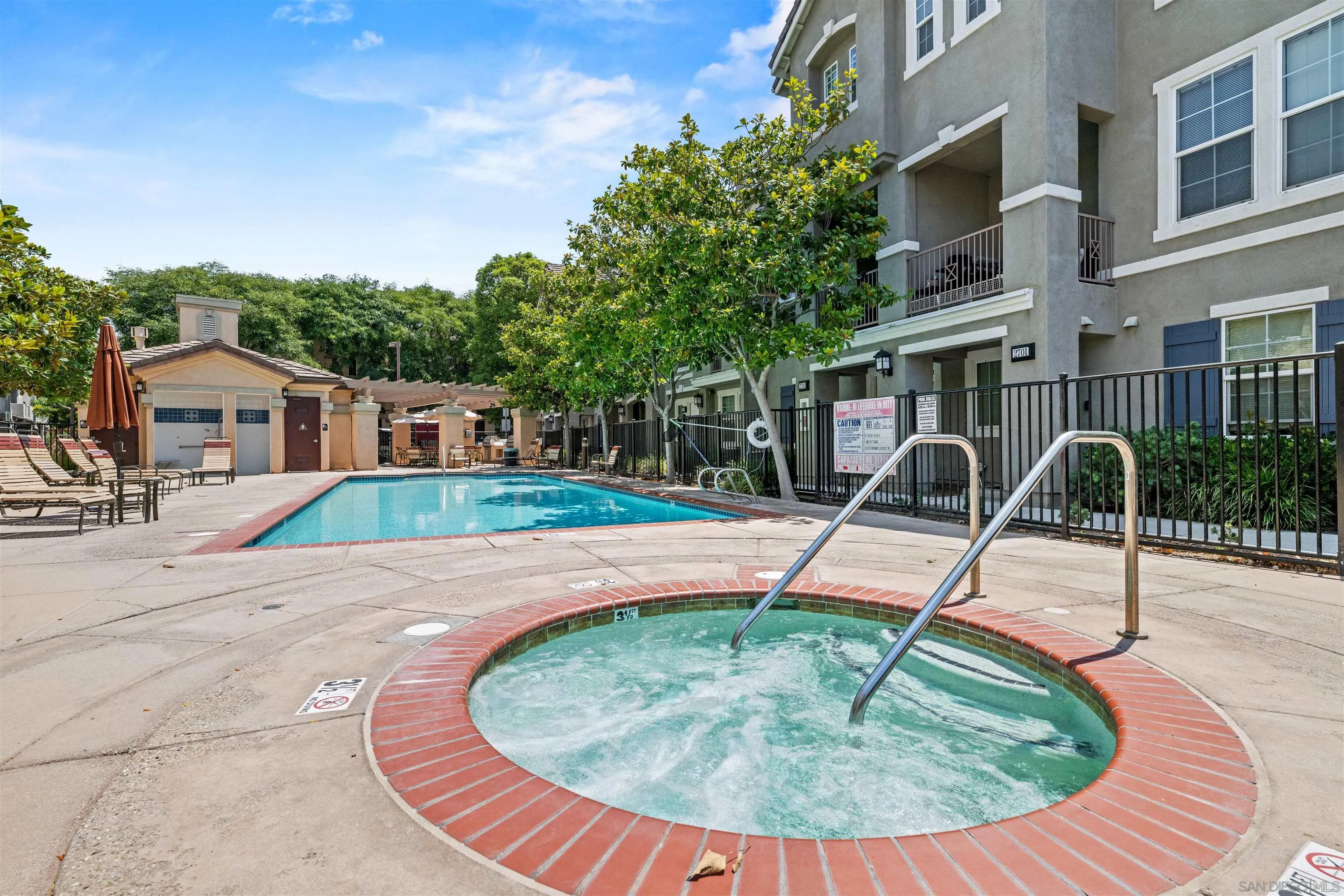 https://cdn.realtyfeed.com/cdn/127/250036699/bdfc8ad2af95eeede68a63bd81d186a6.webp