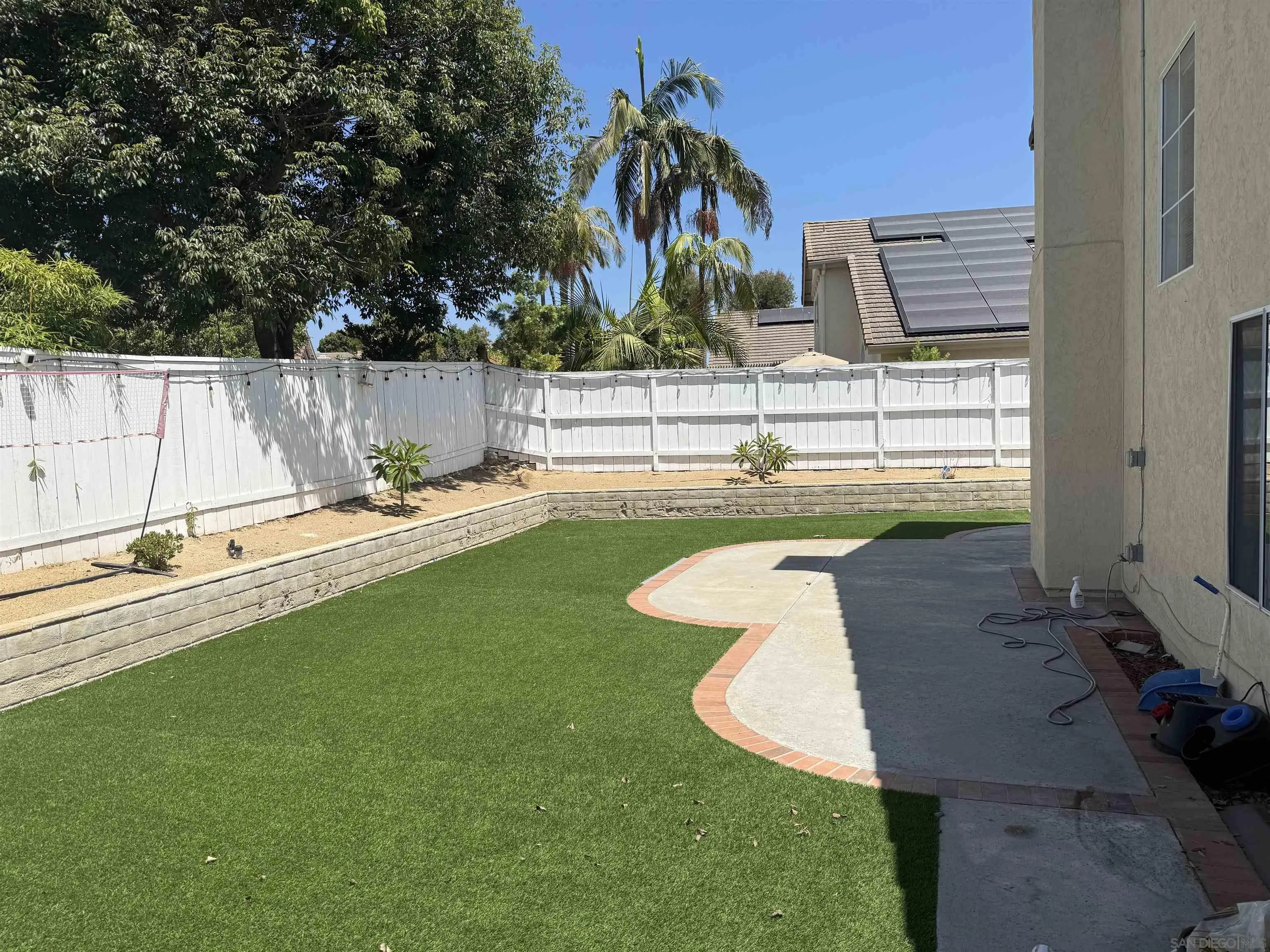 https://cdn.realtyfeed.com/cdn/127/250036702/447021dc909a6387b9a9d5ff3da515f0.webp