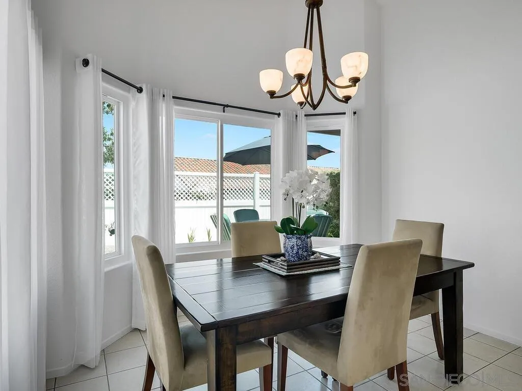 https://cdn.realtyfeed.com/cdn/127/250036703/bfbe0c4fca0979ce0abb867c86175a57.webp