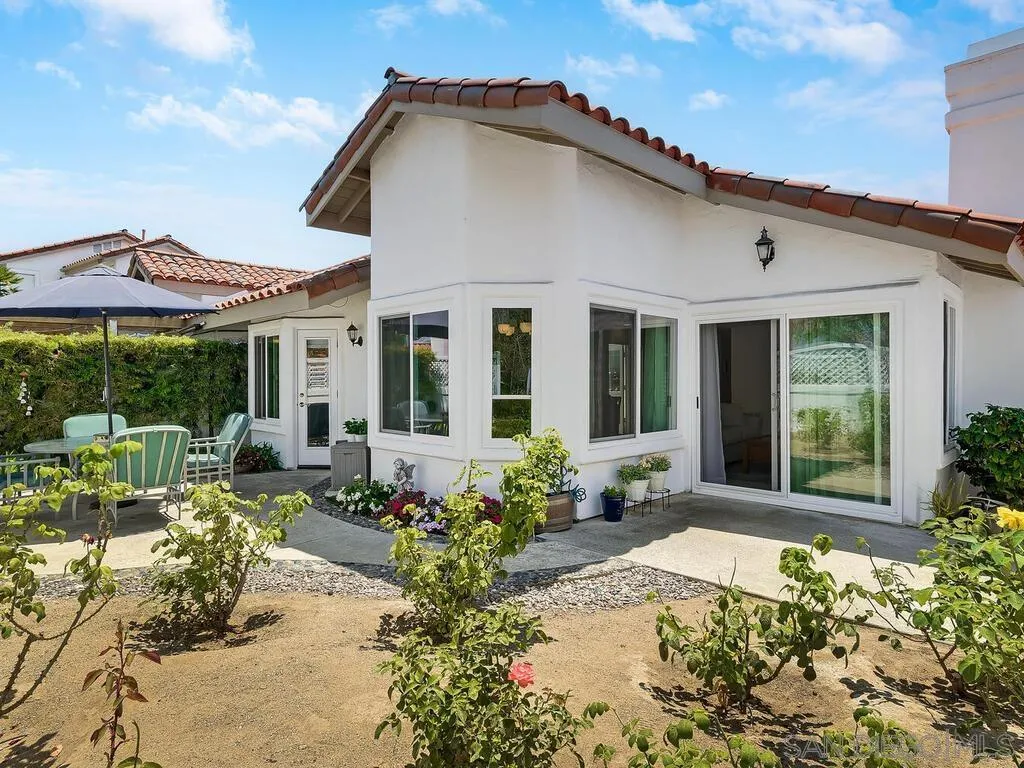https://cdn.realtyfeed.com/cdn/127/250036703/ea129bdbce120858522793914f1ef528.webp
