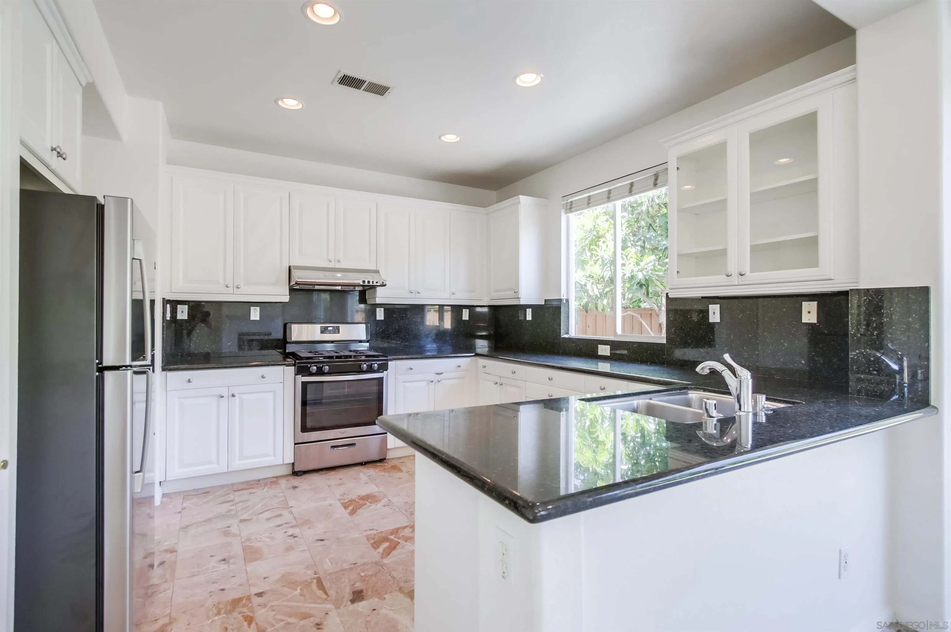 https://cdn.realtyfeed.com/cdn/127/250036704/7a5639ba920a558cdfb3dddfb7d4a5cf.webp